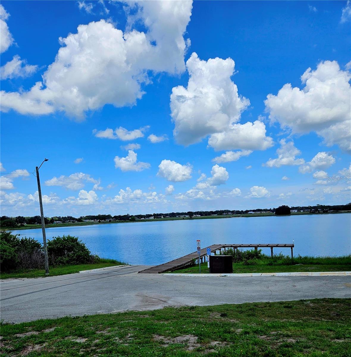 AVON PARK LAKES - Residential