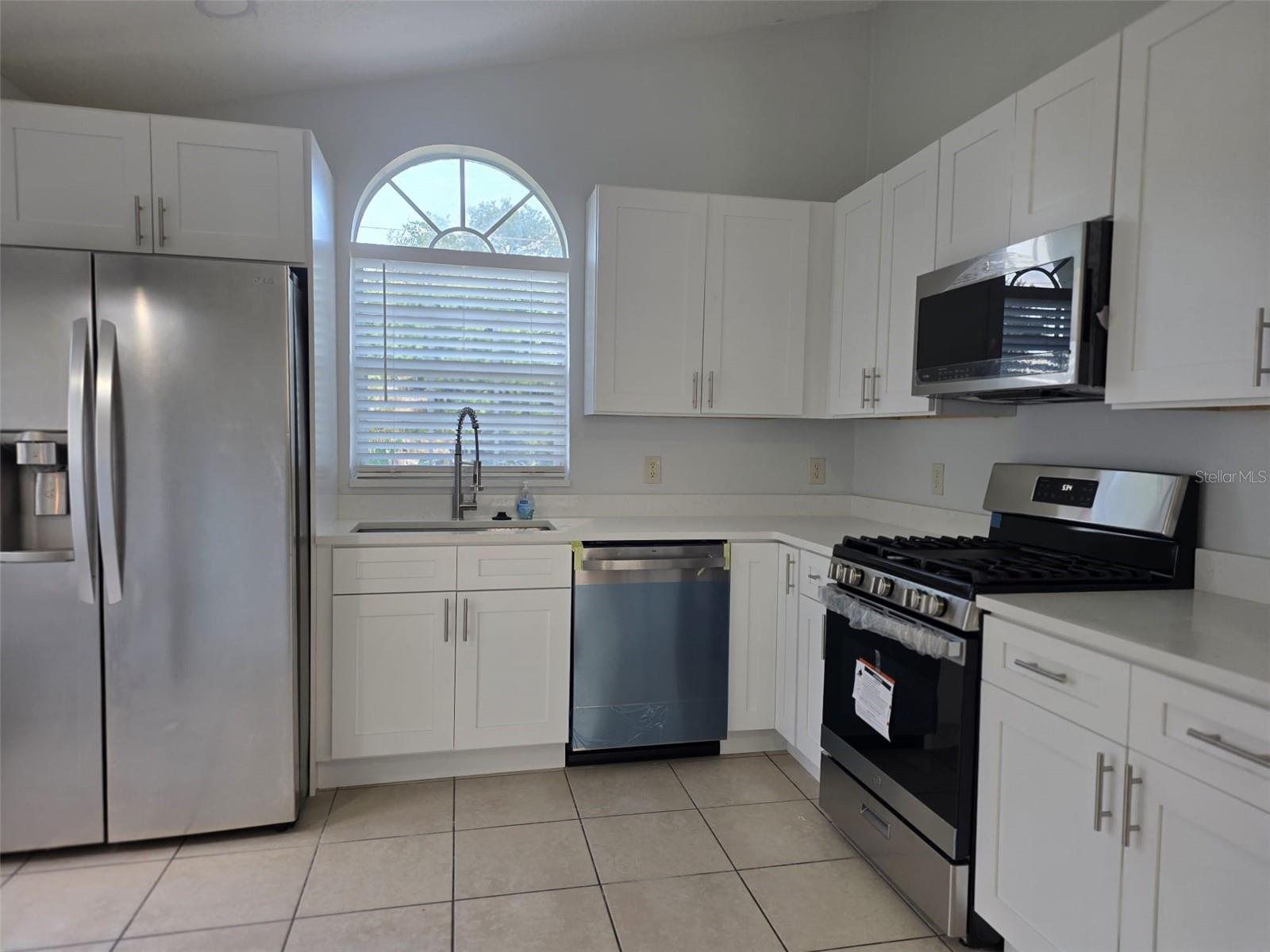 INDIAN POINT PH 07 - Residential Lease