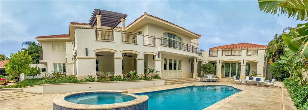 DORADO BEACH EAST - Residential