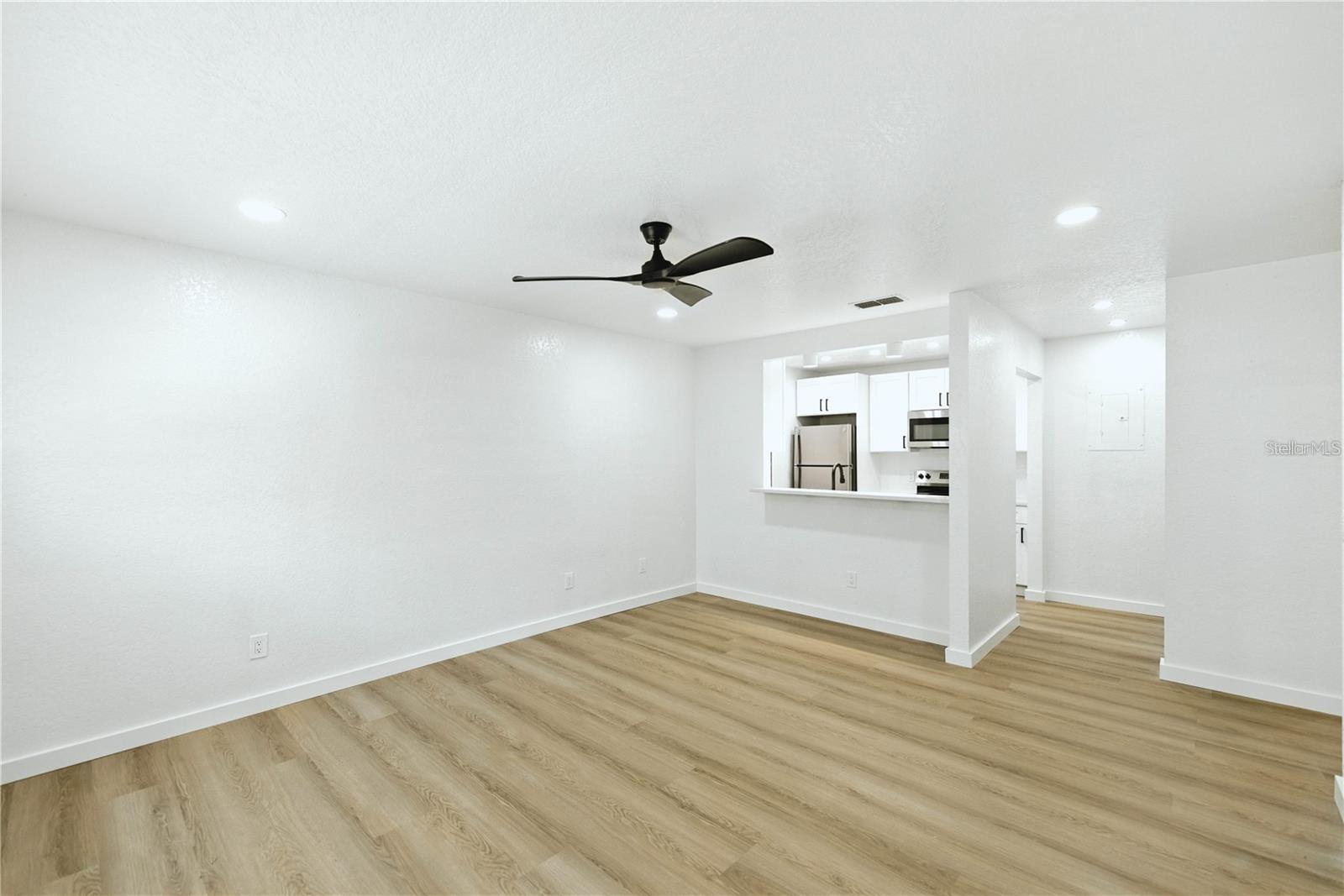 OF CALDWELLS ADD - Residential Lease