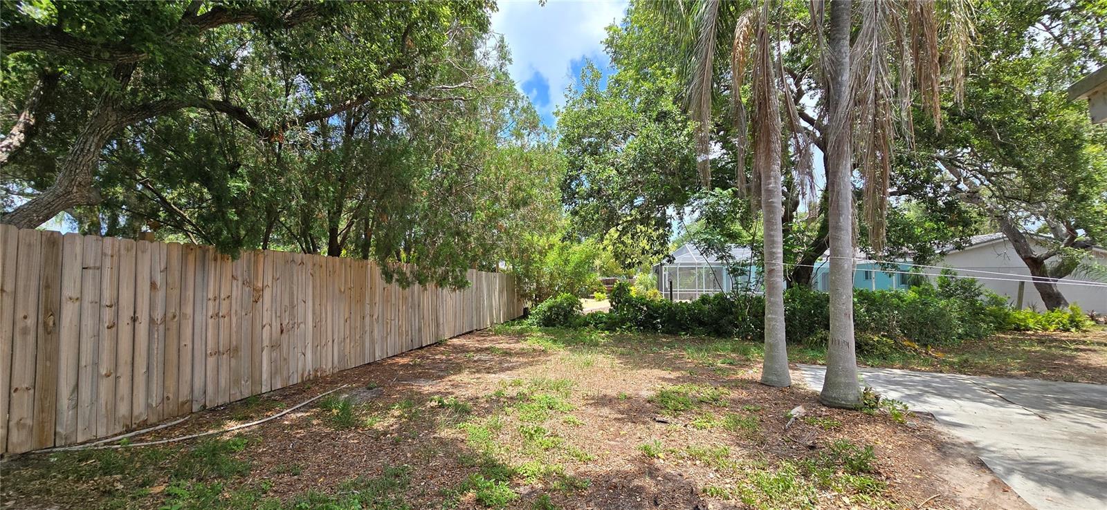BAYVIEW ESTATES OF INDIAN ROCKS 4TH ADD - Residential