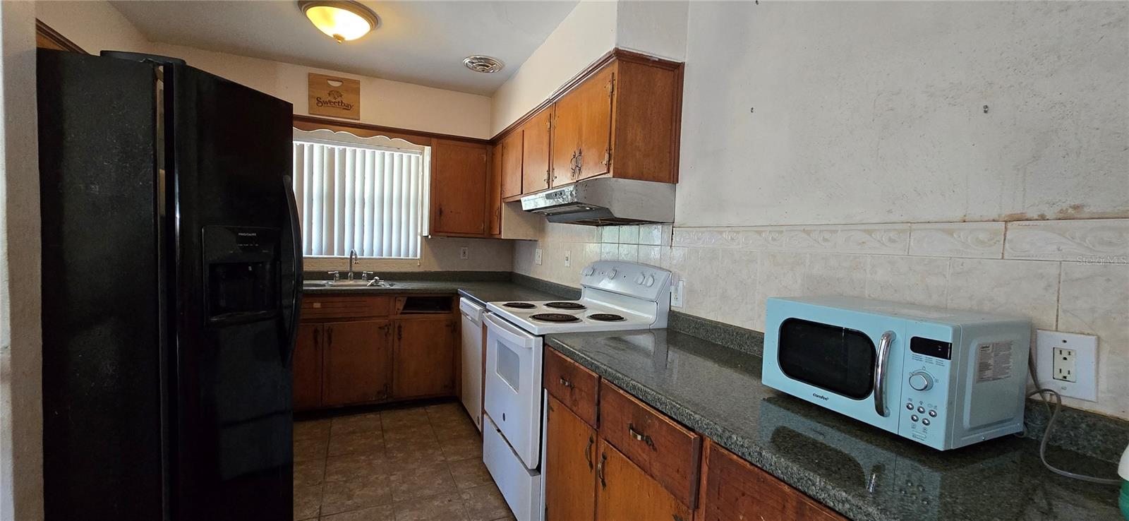 BAYVIEW ESTATES OF INDIAN ROCKS 4TH ADD - Residential
