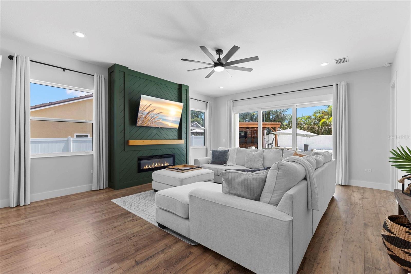 BLUE JAY WOODLANDS - PH 2 - Residential