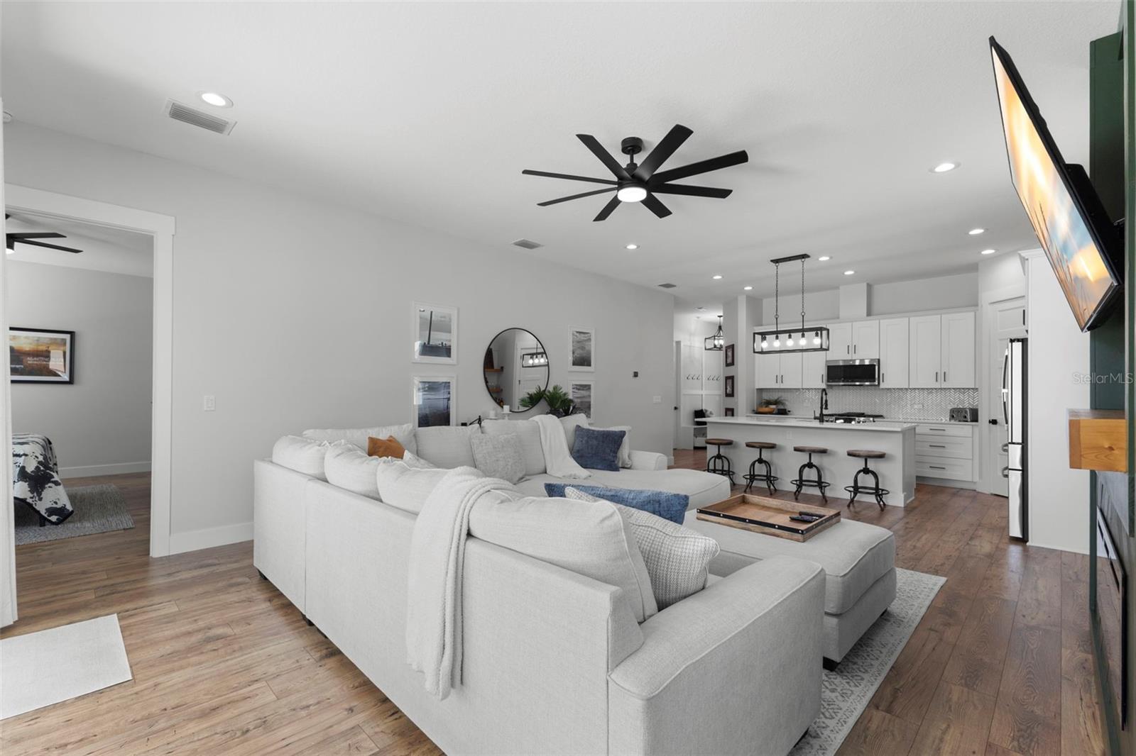 BLUE JAY WOODLANDS - PH 2 - Residential
