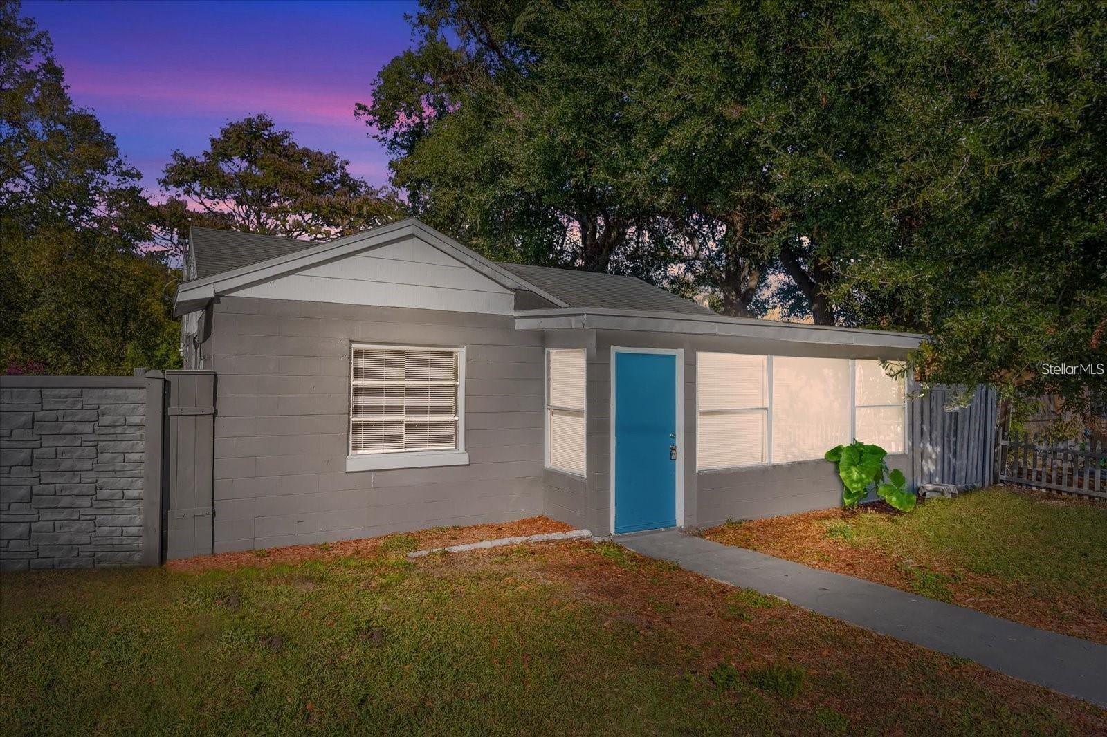 AVONDALE TERRACE - Residential