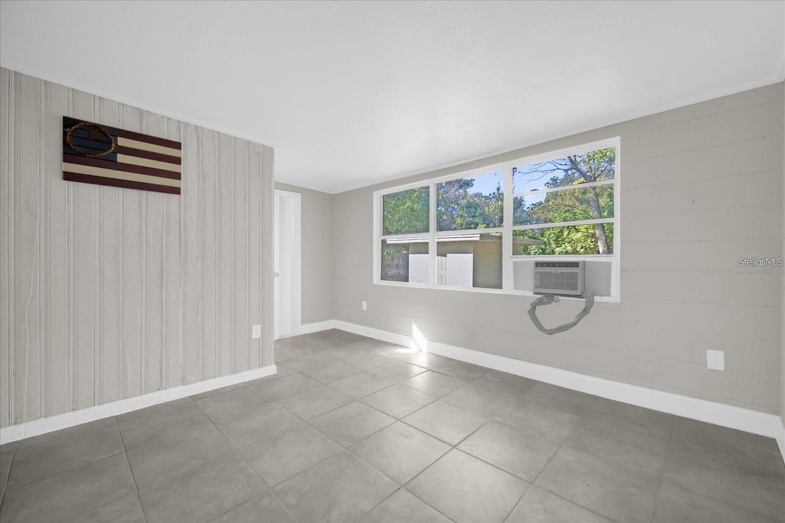AVONDALE TERRACE - Residential