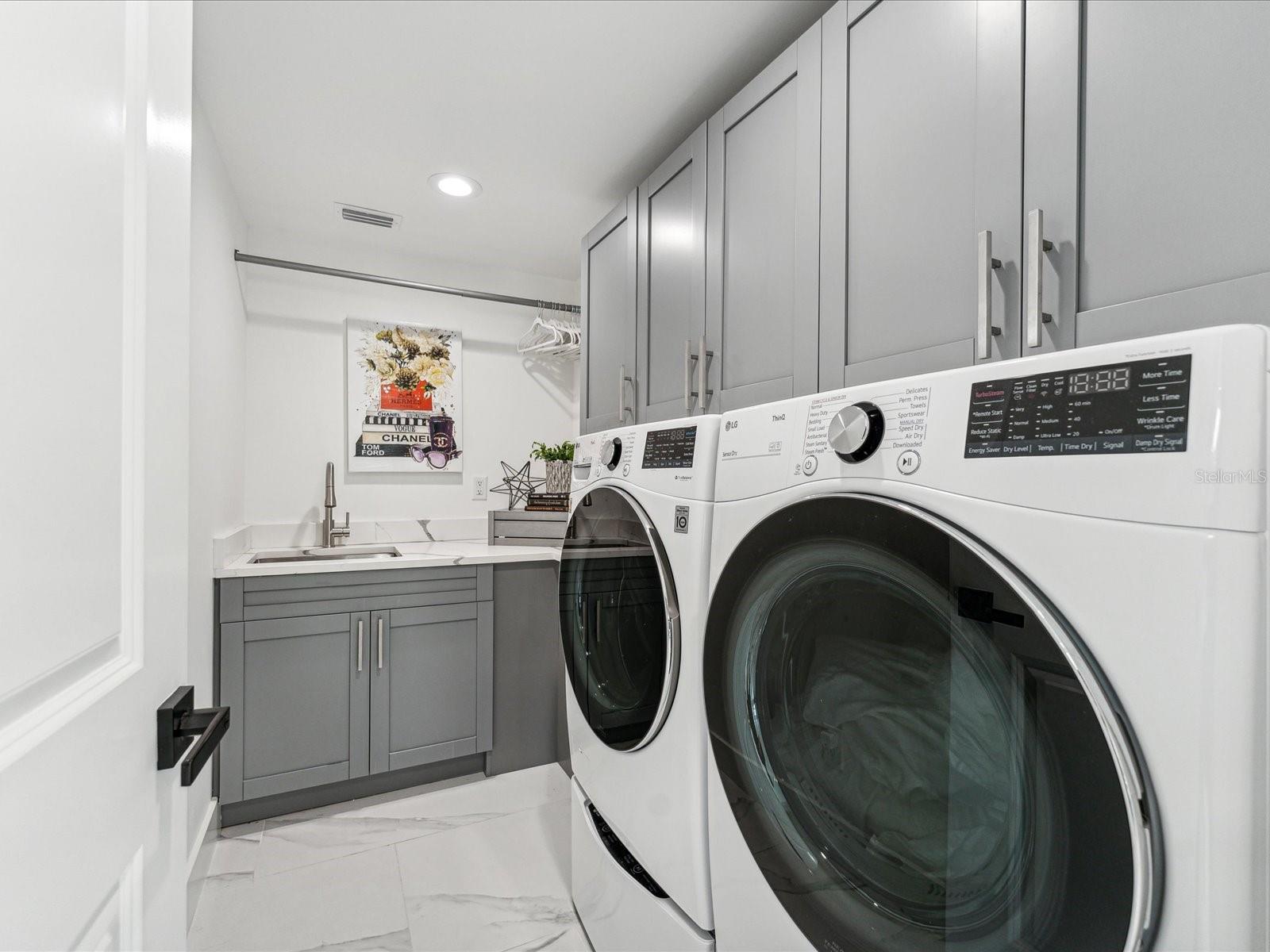 ISLAND ESTATES OF CLEARWATER UNIT 7B - Residential
