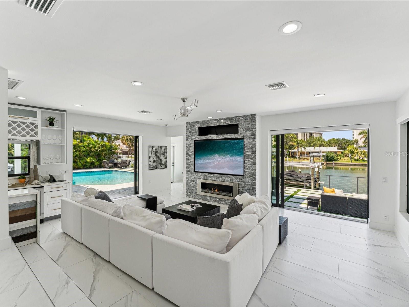 ISLAND ESTATES OF CLEARWATER UNIT 7B - Residential