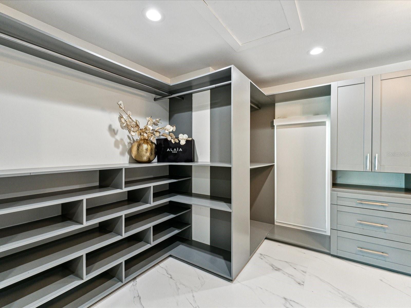 ISLAND ESTATES OF CLEARWATER UNIT 7B - Residential