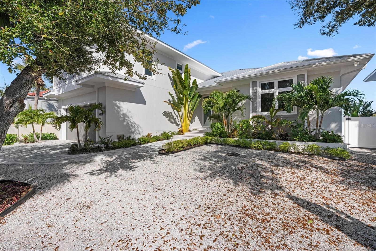 SIESTA BEACH - Residential