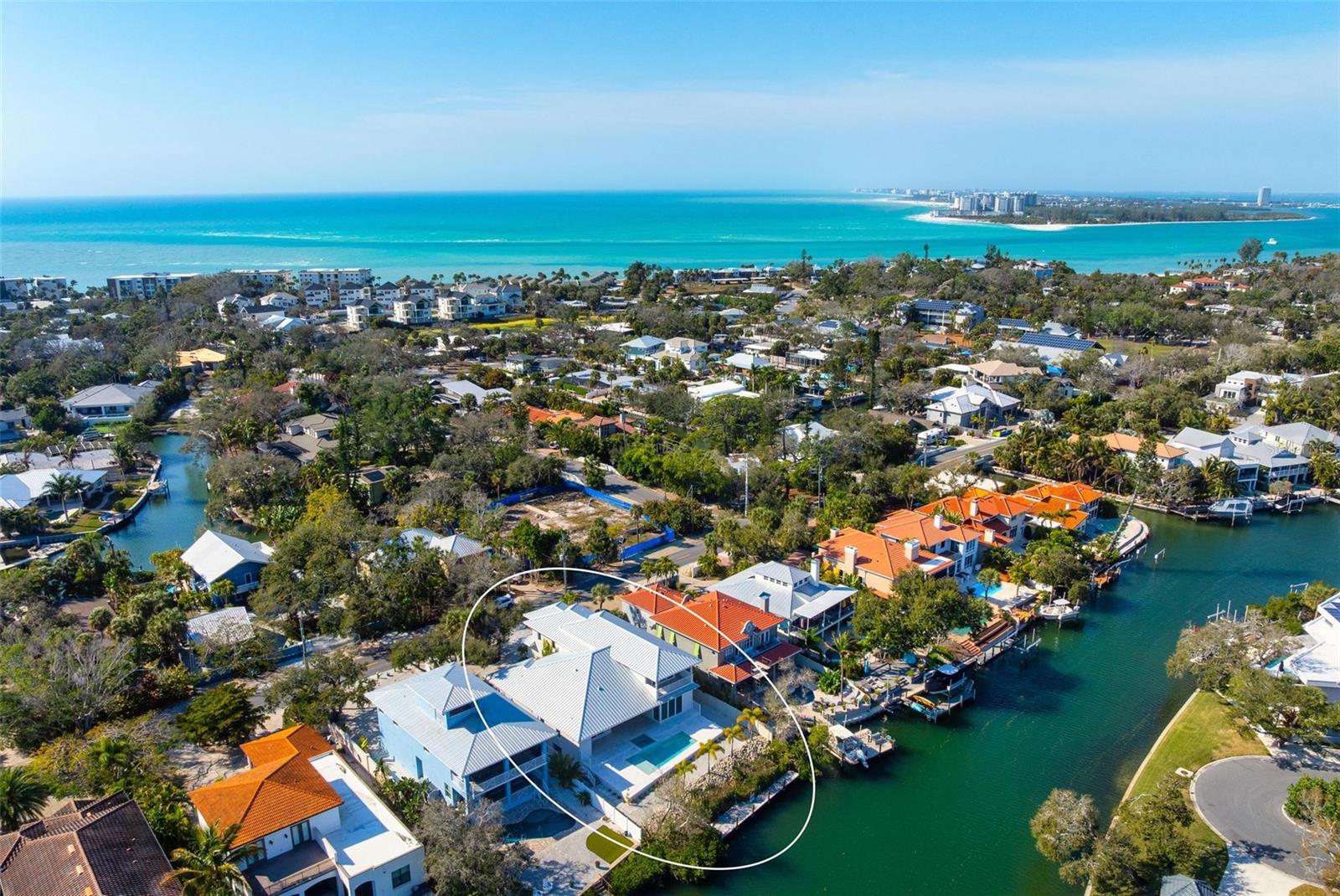 SIESTA BEACH - Residential