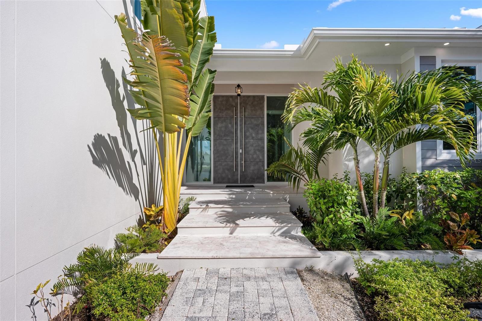 SIESTA BEACH - Residential