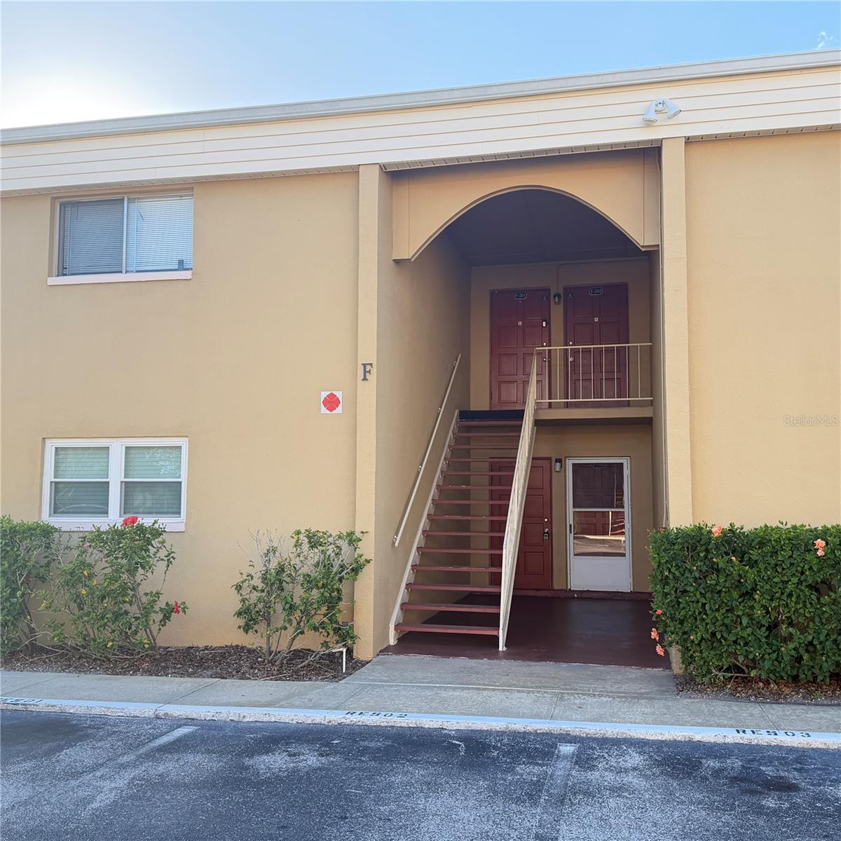 ASHWOOD CONDO - Residential