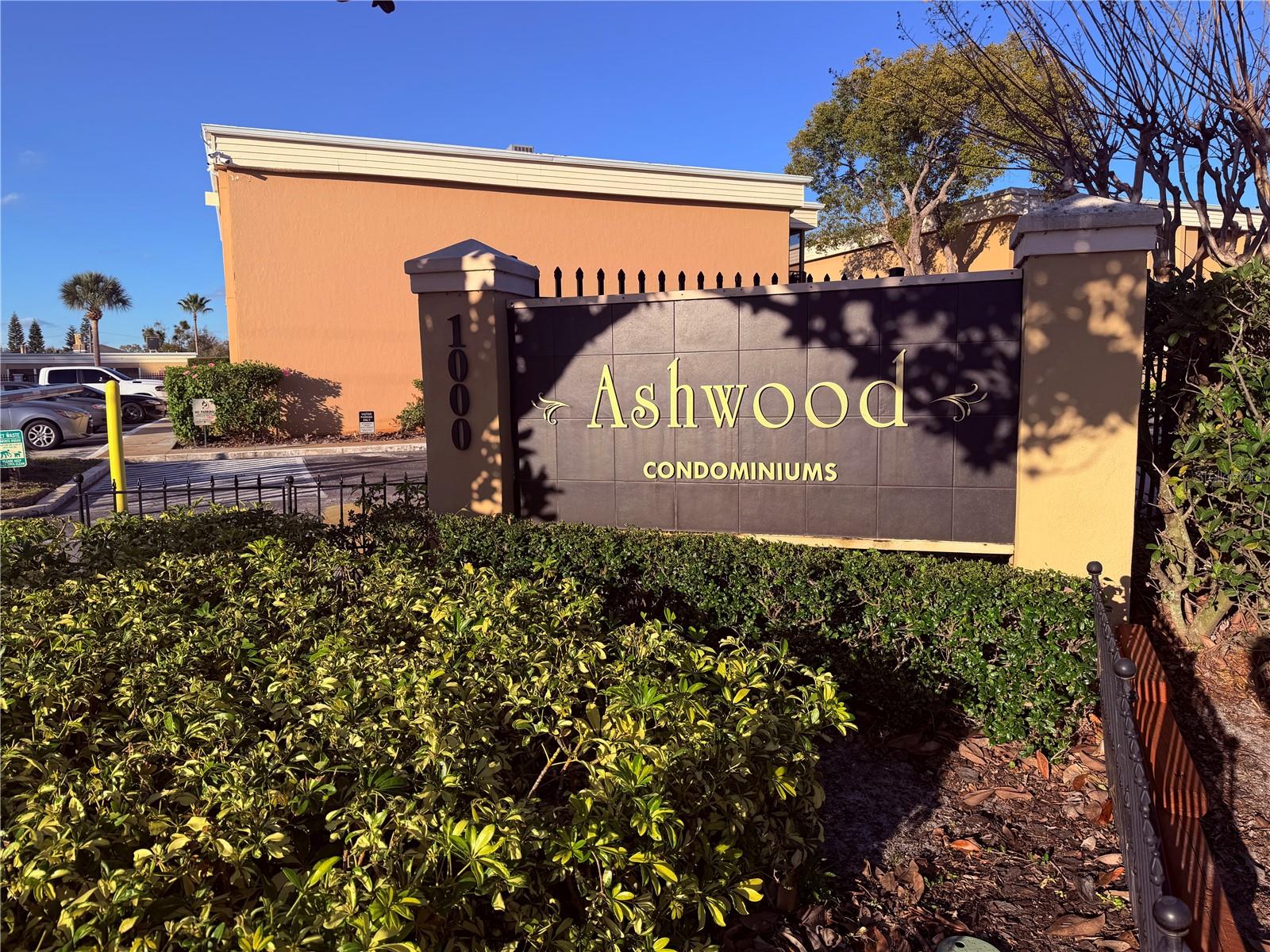 ASHWOOD CONDO - Residential
