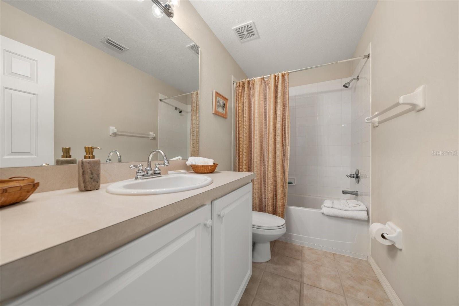 WEST BAY VILLAGE - Residential