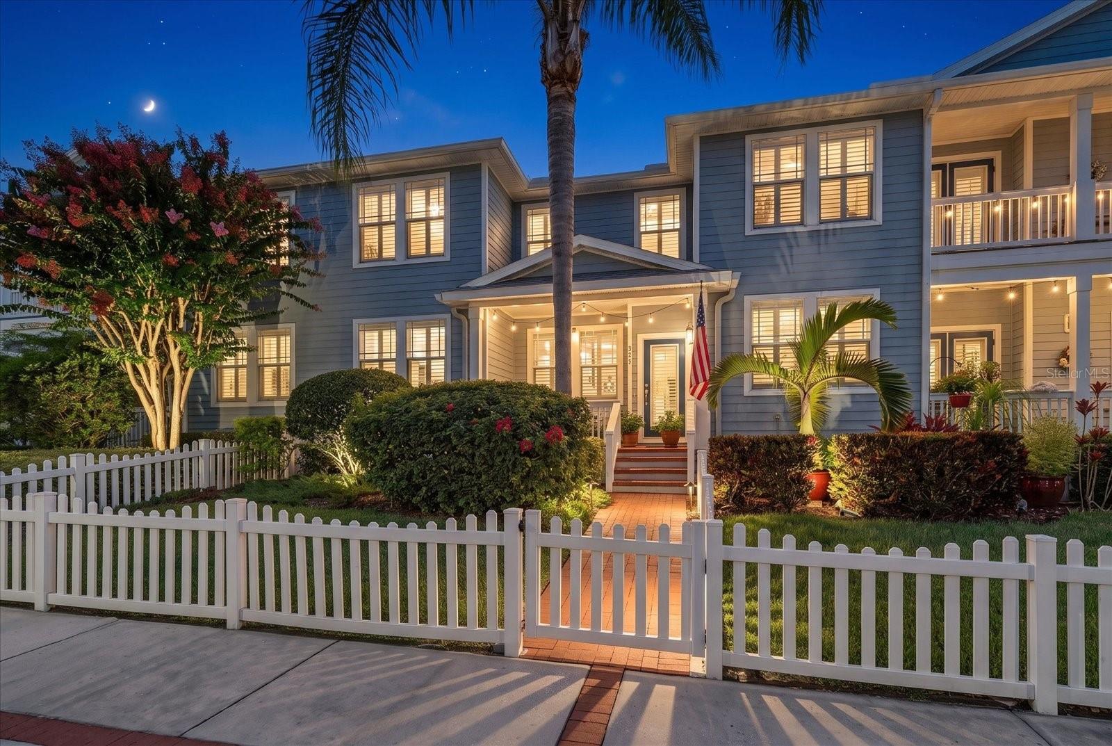 WEST BAY VILLAGE - Residential
