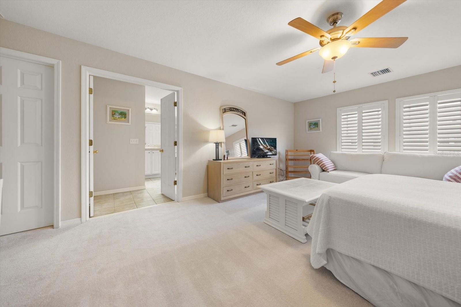 WEST BAY VILLAGE - Residential