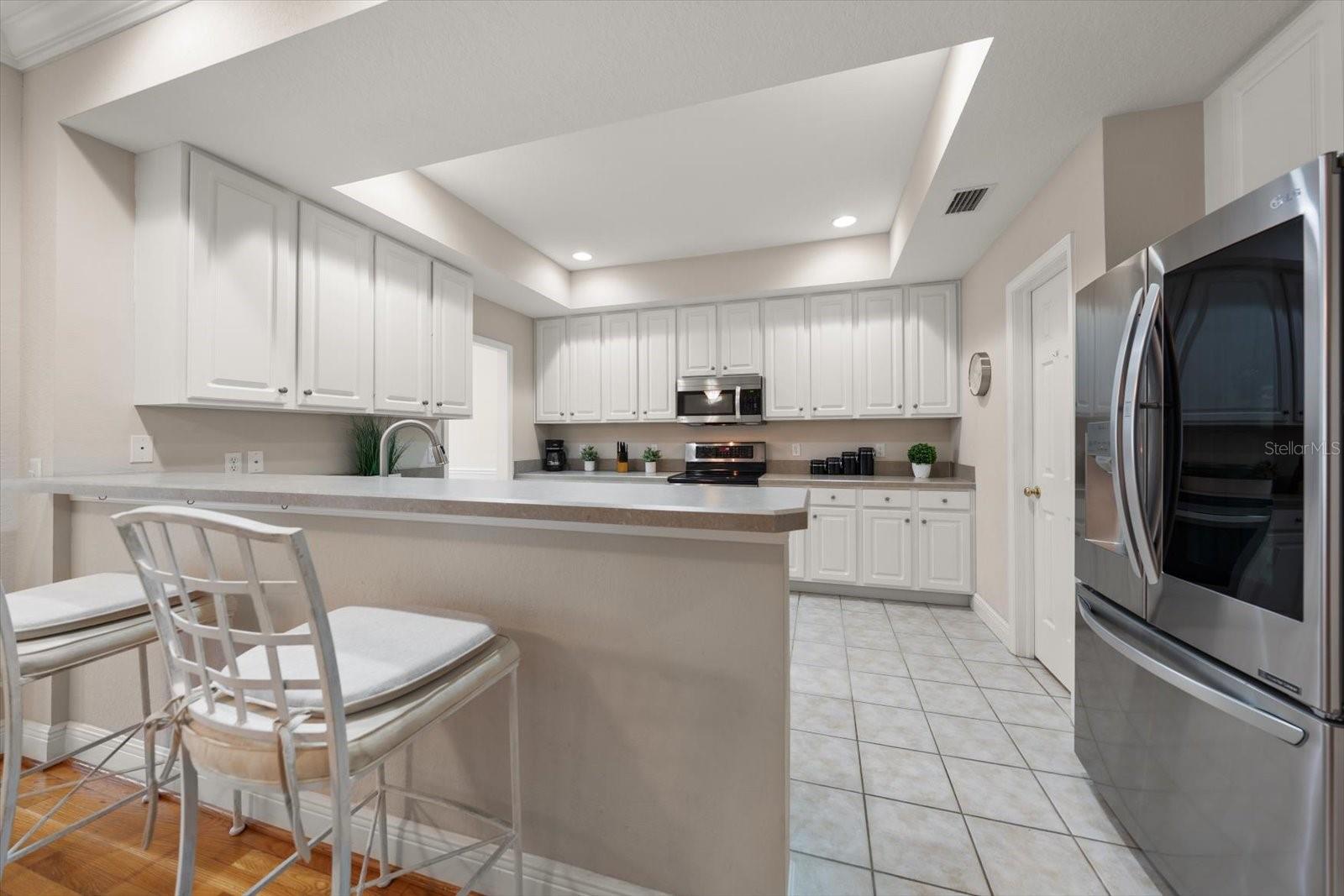 WEST BAY VILLAGE - Residential
