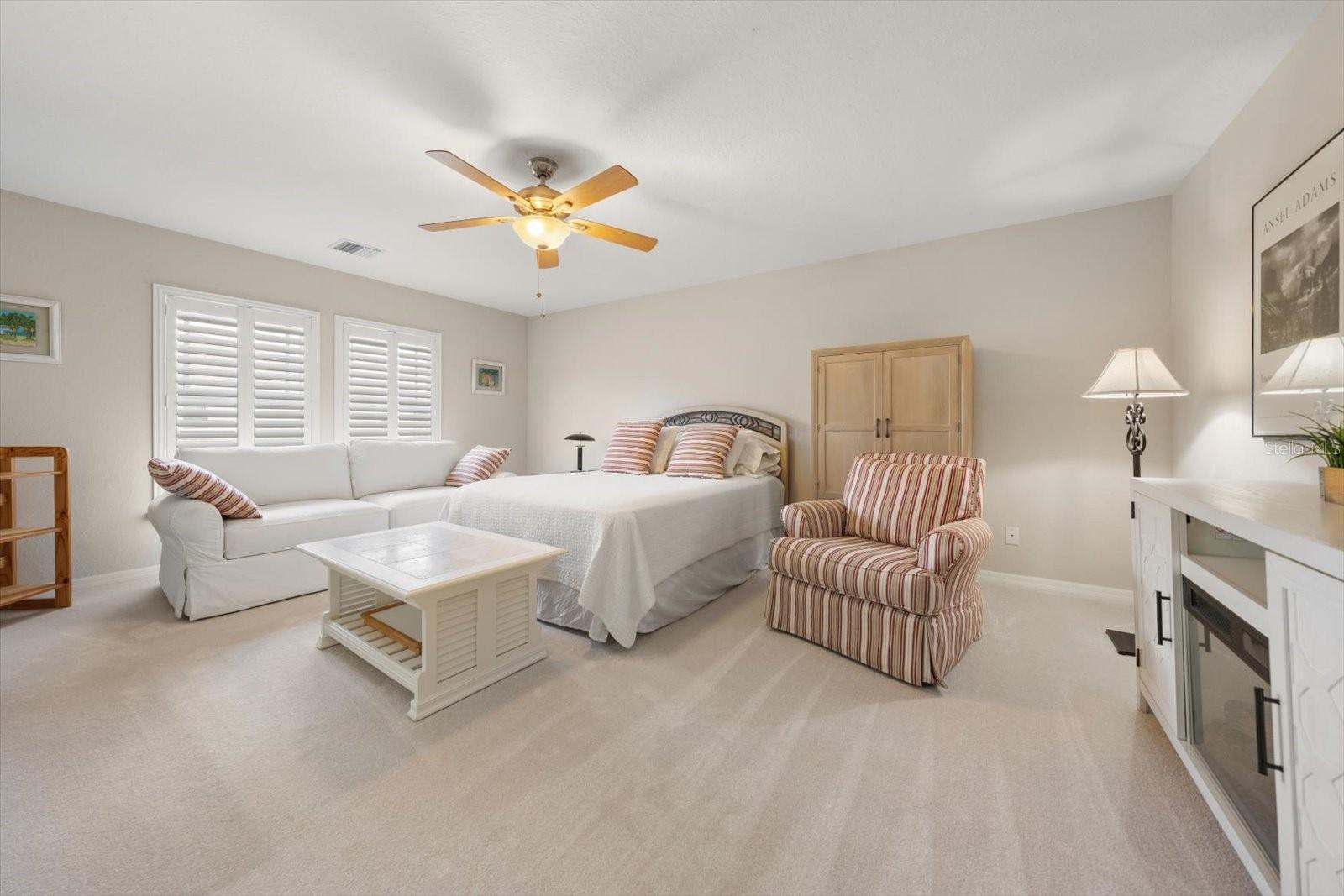 WEST BAY VILLAGE - Residential