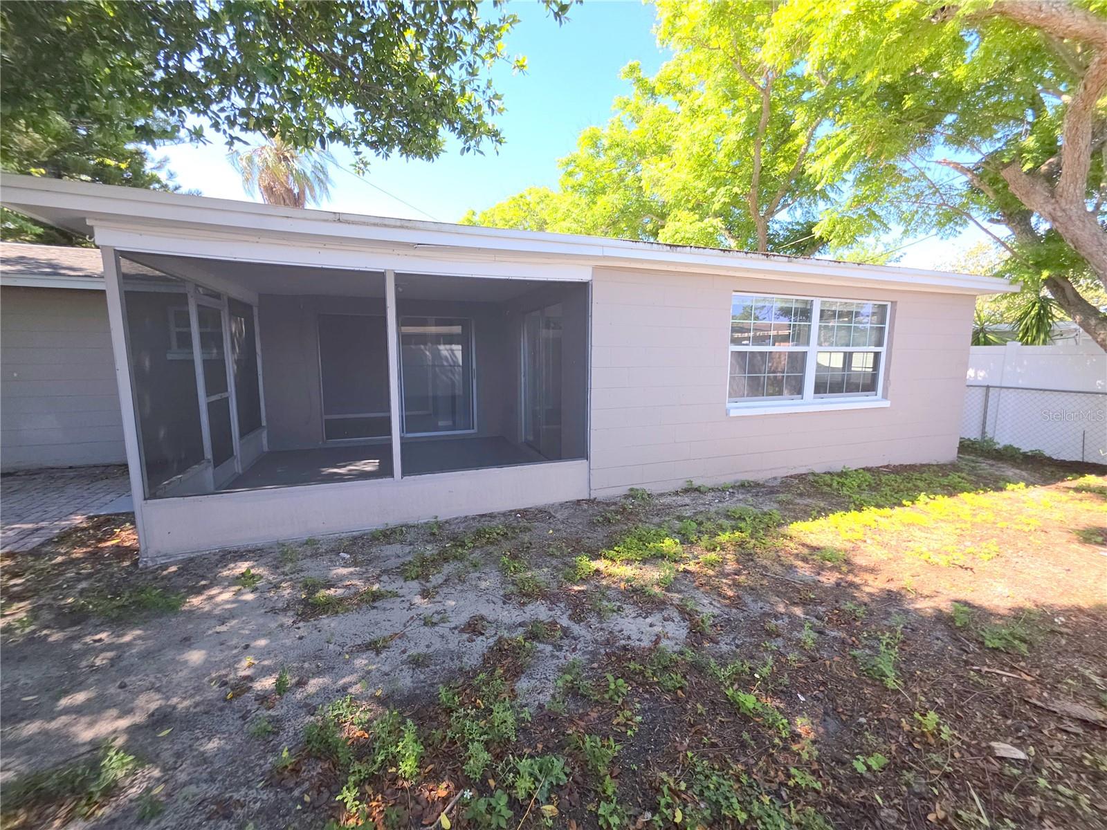 SPRING LAKE ESTATES - Residential