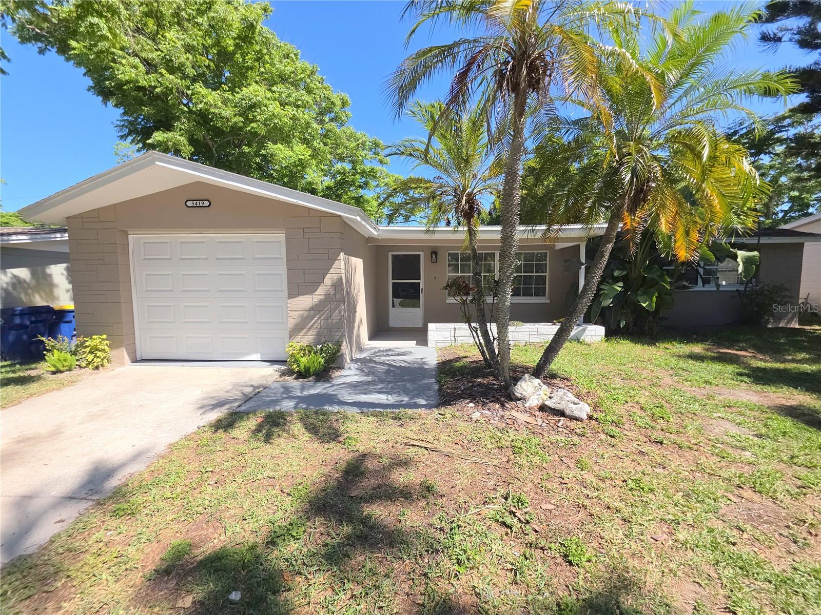 SPRING LAKE ESTATES - Residential