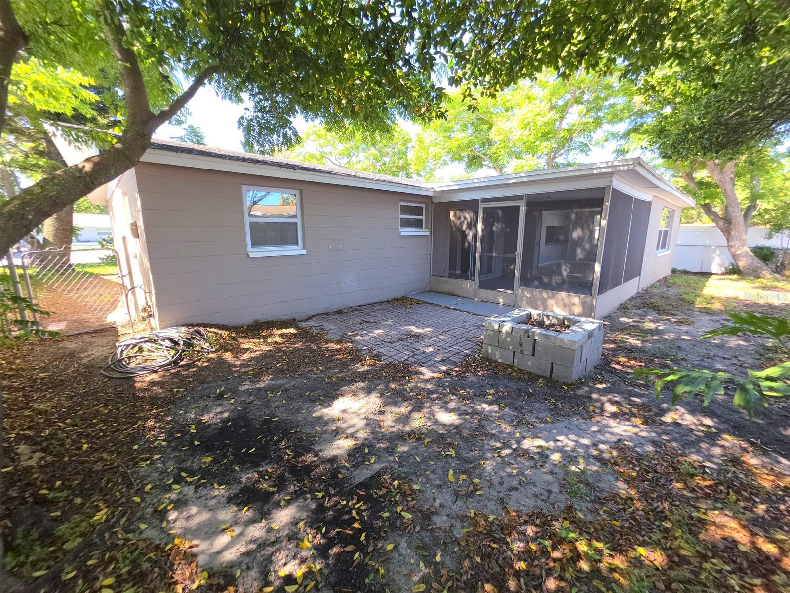 SPRING LAKE ESTATES - Residential