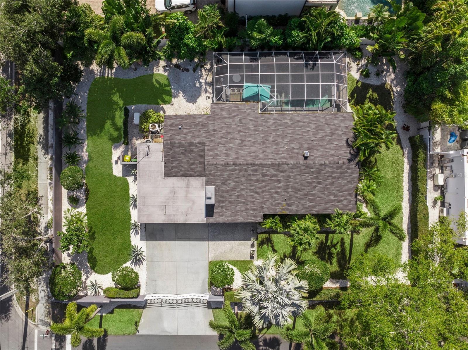 SHORELAND WOODS - Residential