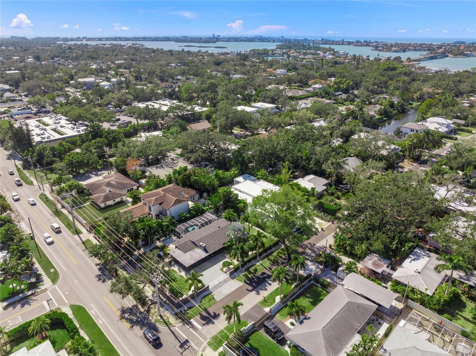 SHORELAND WOODS - Residential