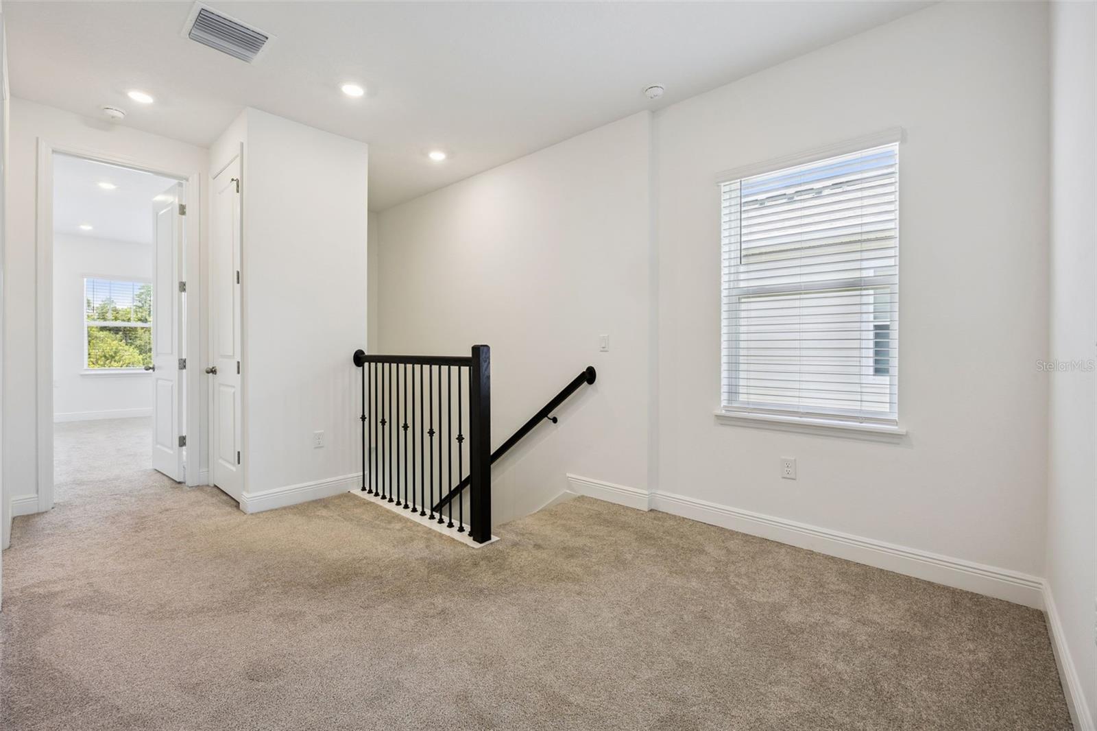 SERENADE AT OVATION - Residential Lease