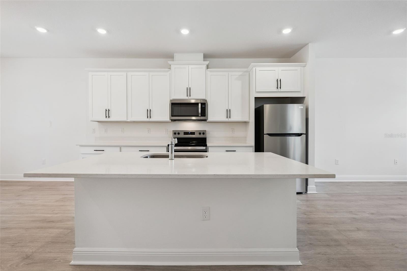 SERENADE AT OVATION - Residential Lease