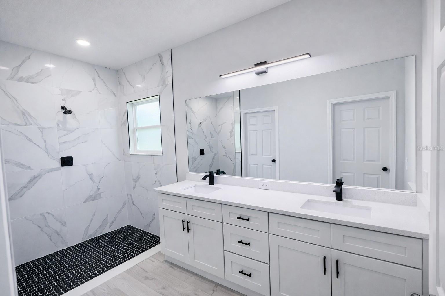 CITRUS SPGS UNIT 13 - Residential