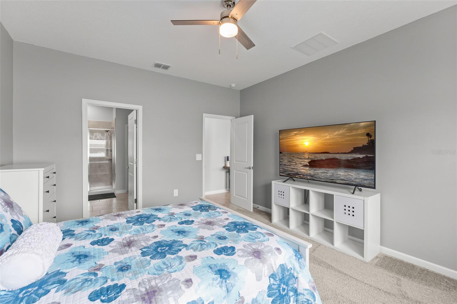 TRINITY LAKES PHASE 1 AND 2 PB - Residential