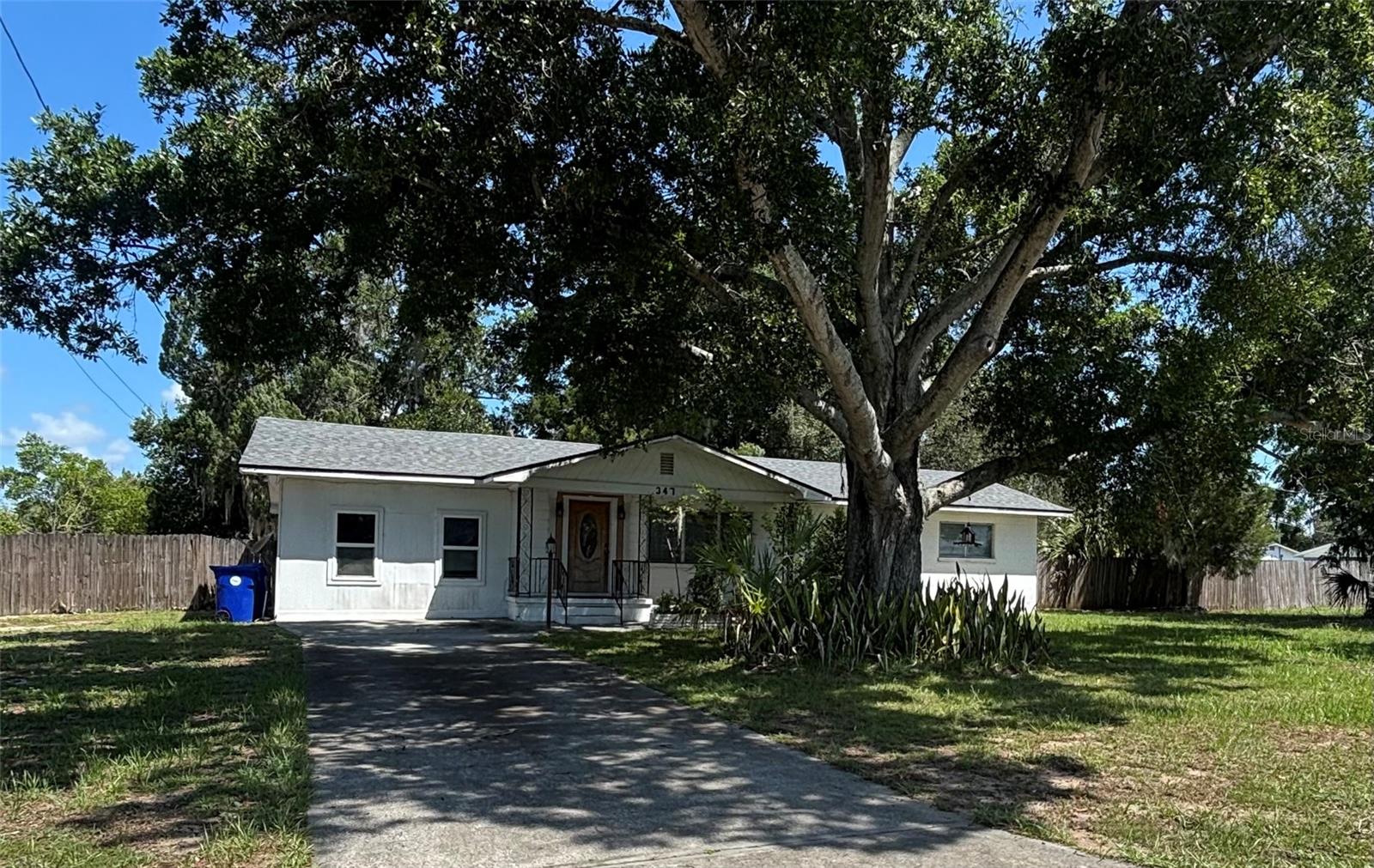 EAGLE LAKE - Residential