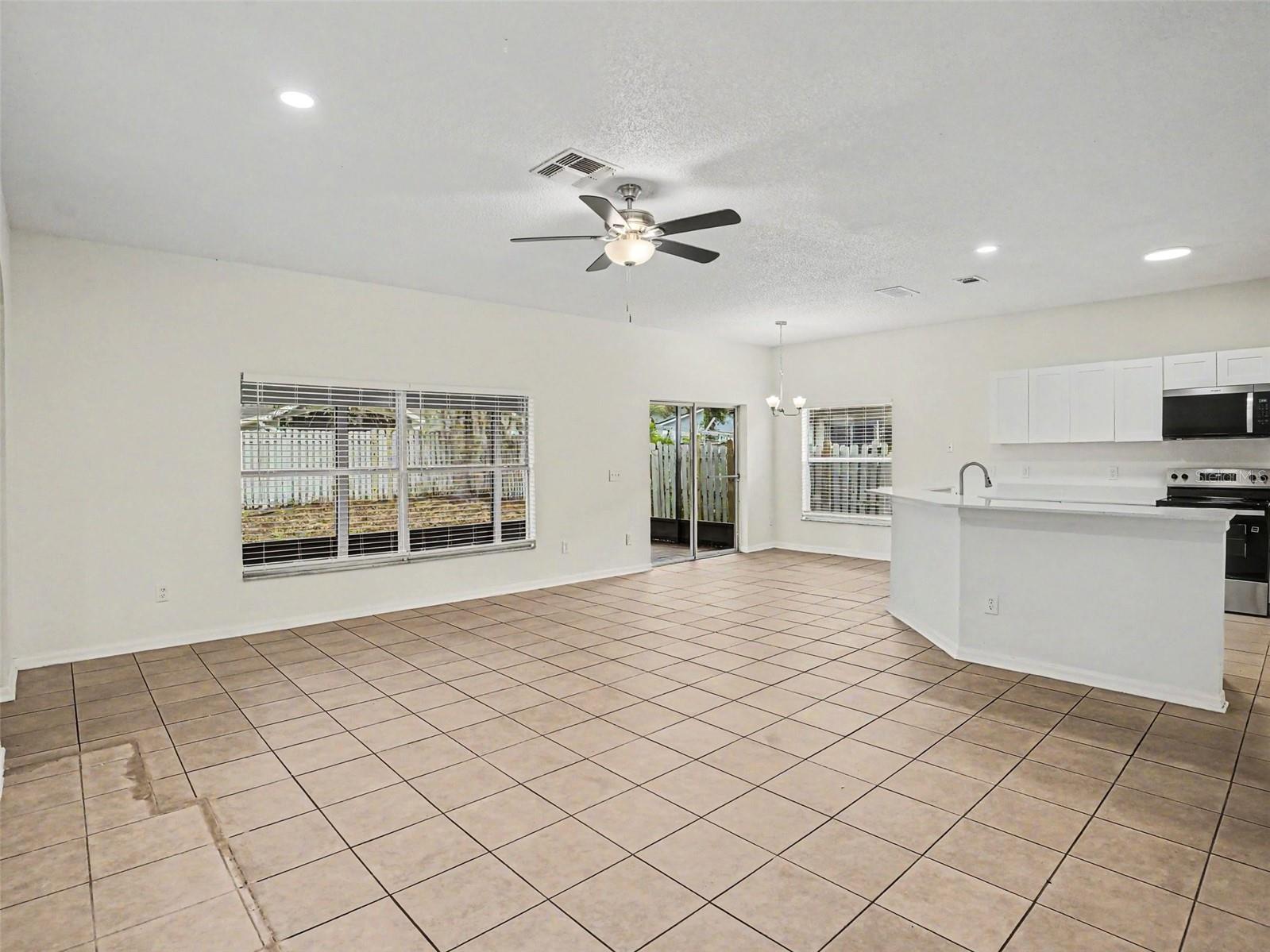 VISTA LAKES VLGS N-8 & N-9 - Residential