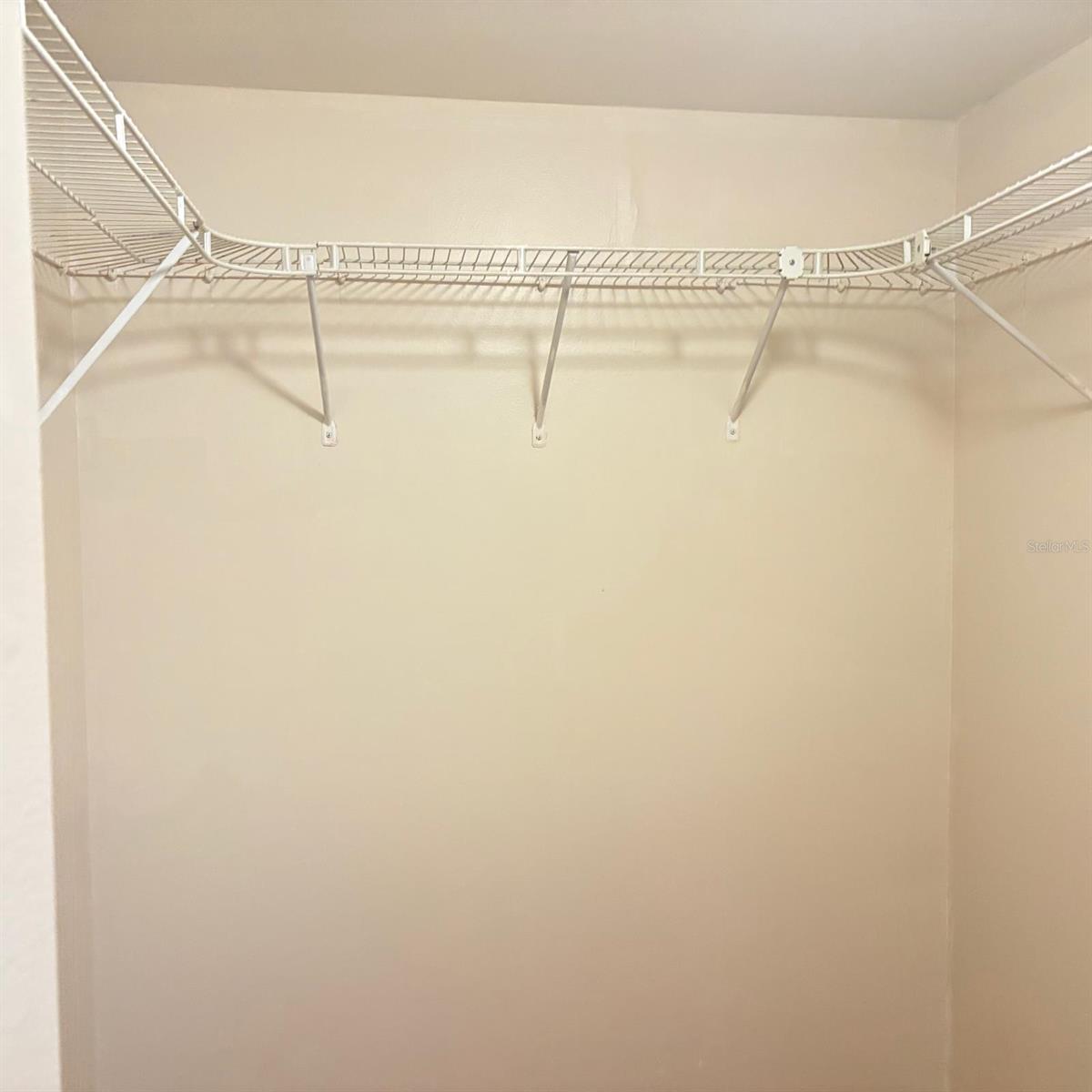 LAKESIDE CROSSING CONDO - Residential