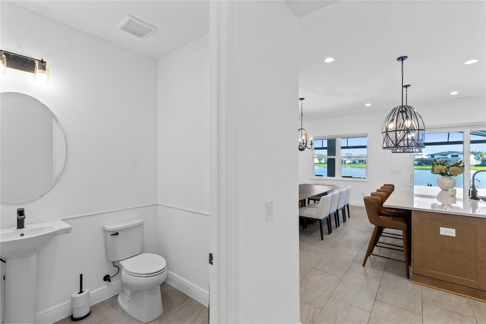 LAUREL POINTE - Residential Lease