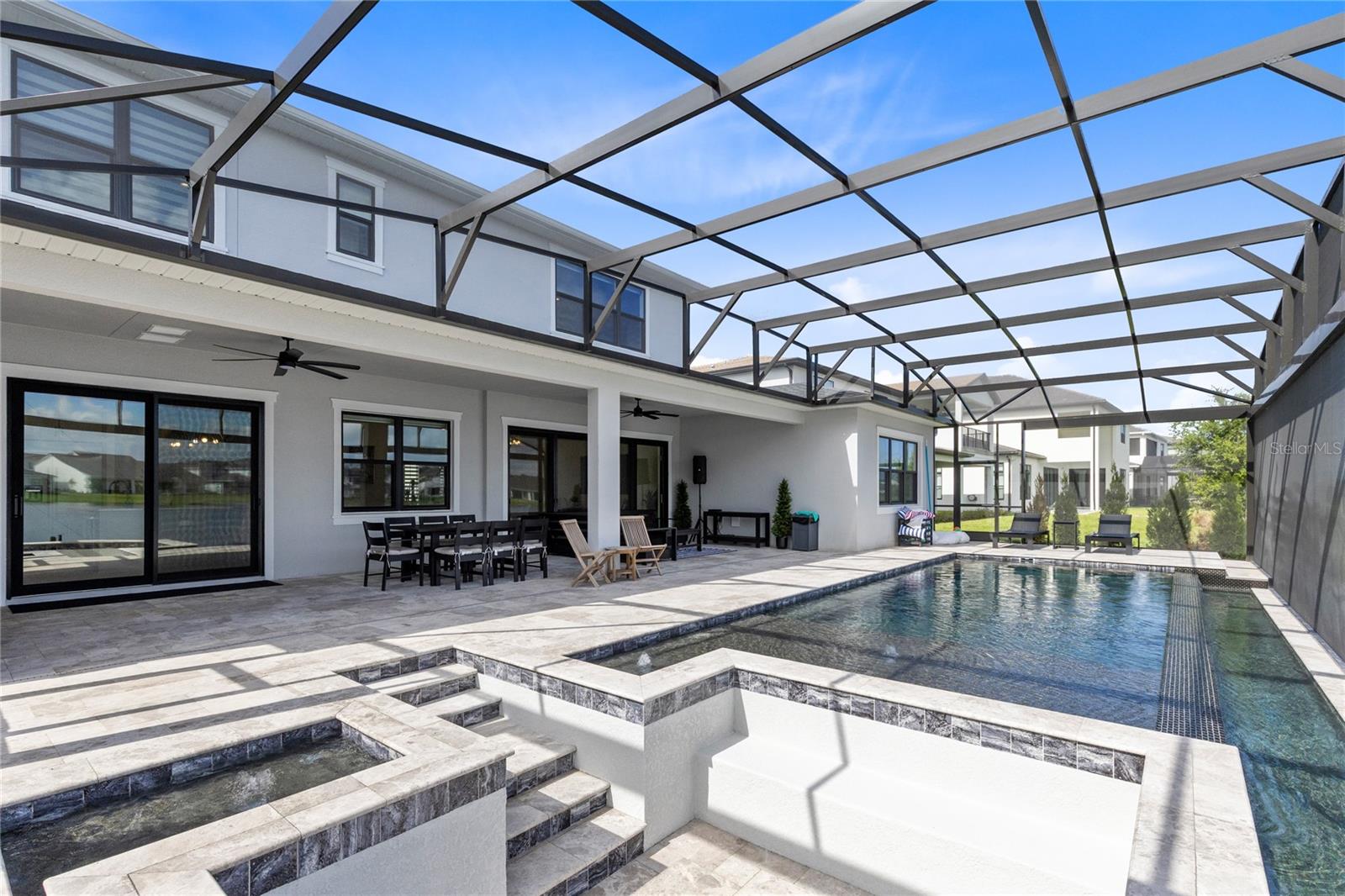 LAUREL POINTE - Residential Lease
