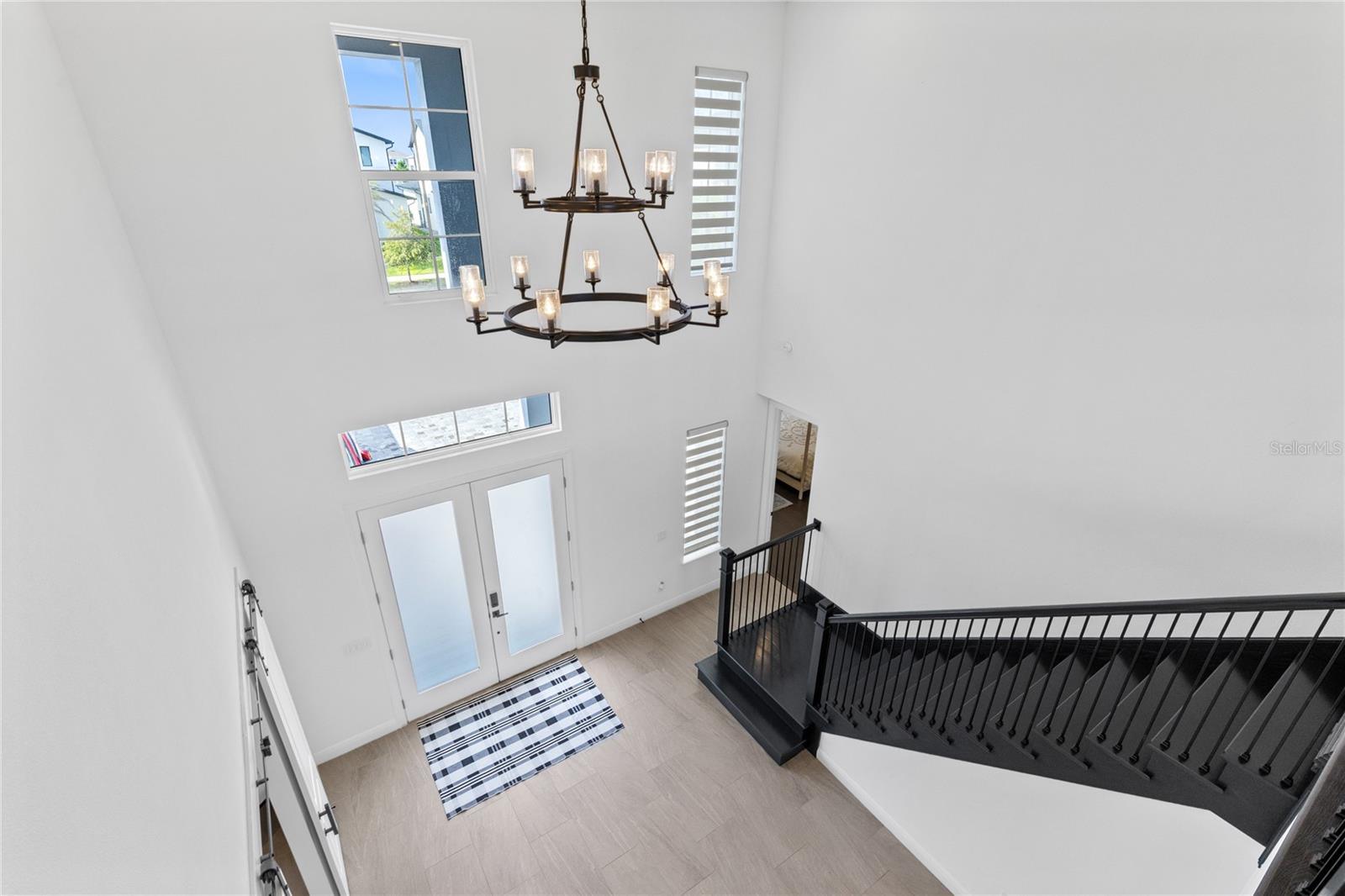 LAUREL POINTE - Residential Lease