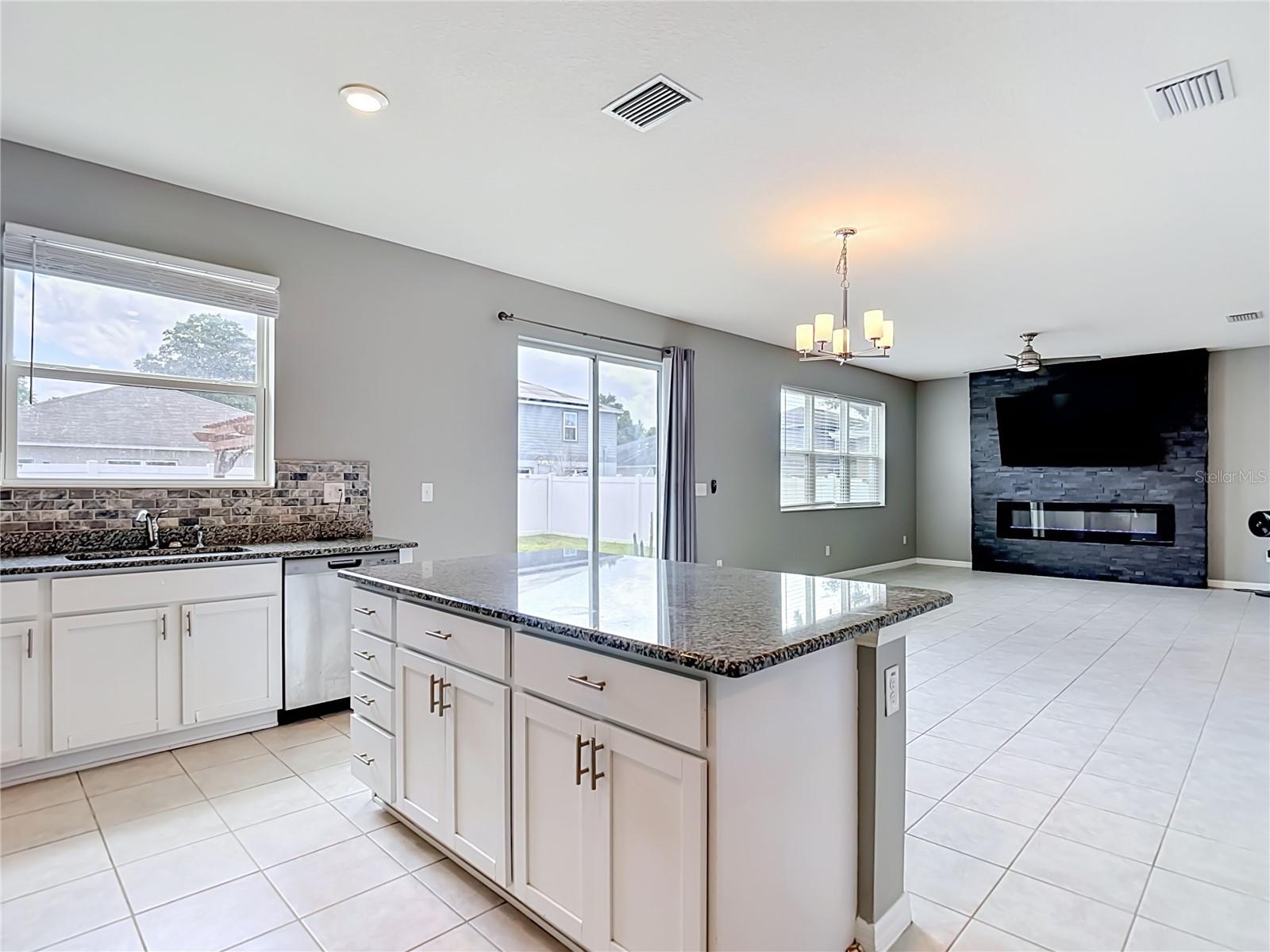 FREEDOM RIDGE - Residential