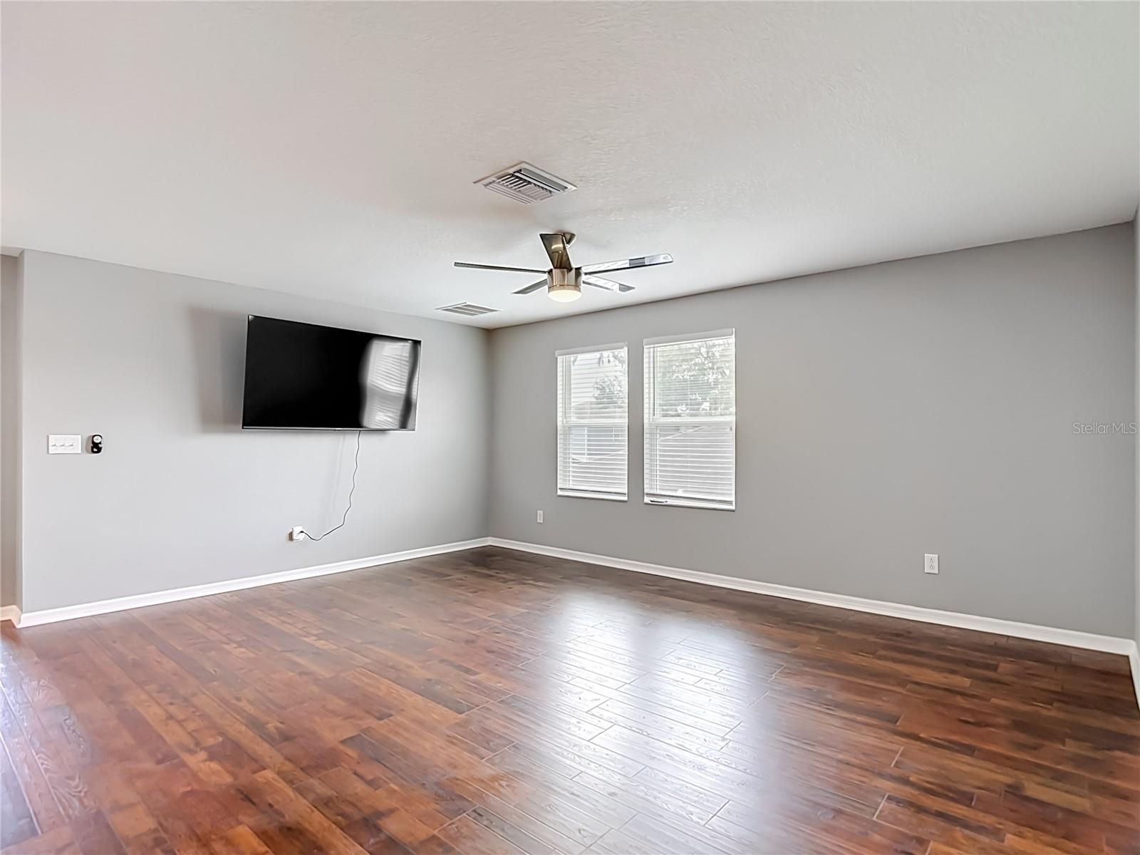 FREEDOM RIDGE - Residential
