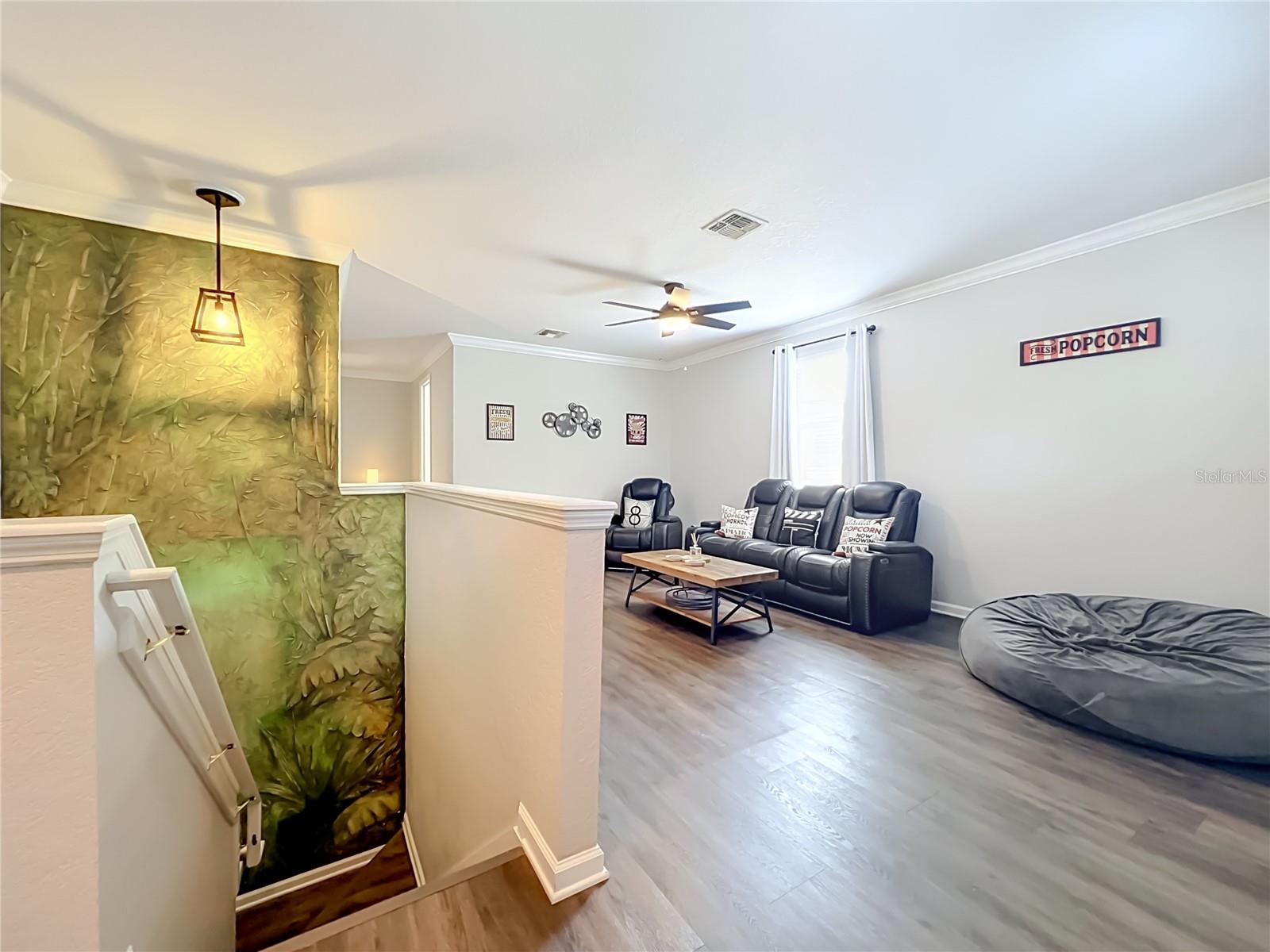 PRESTON SQUARE - Residential