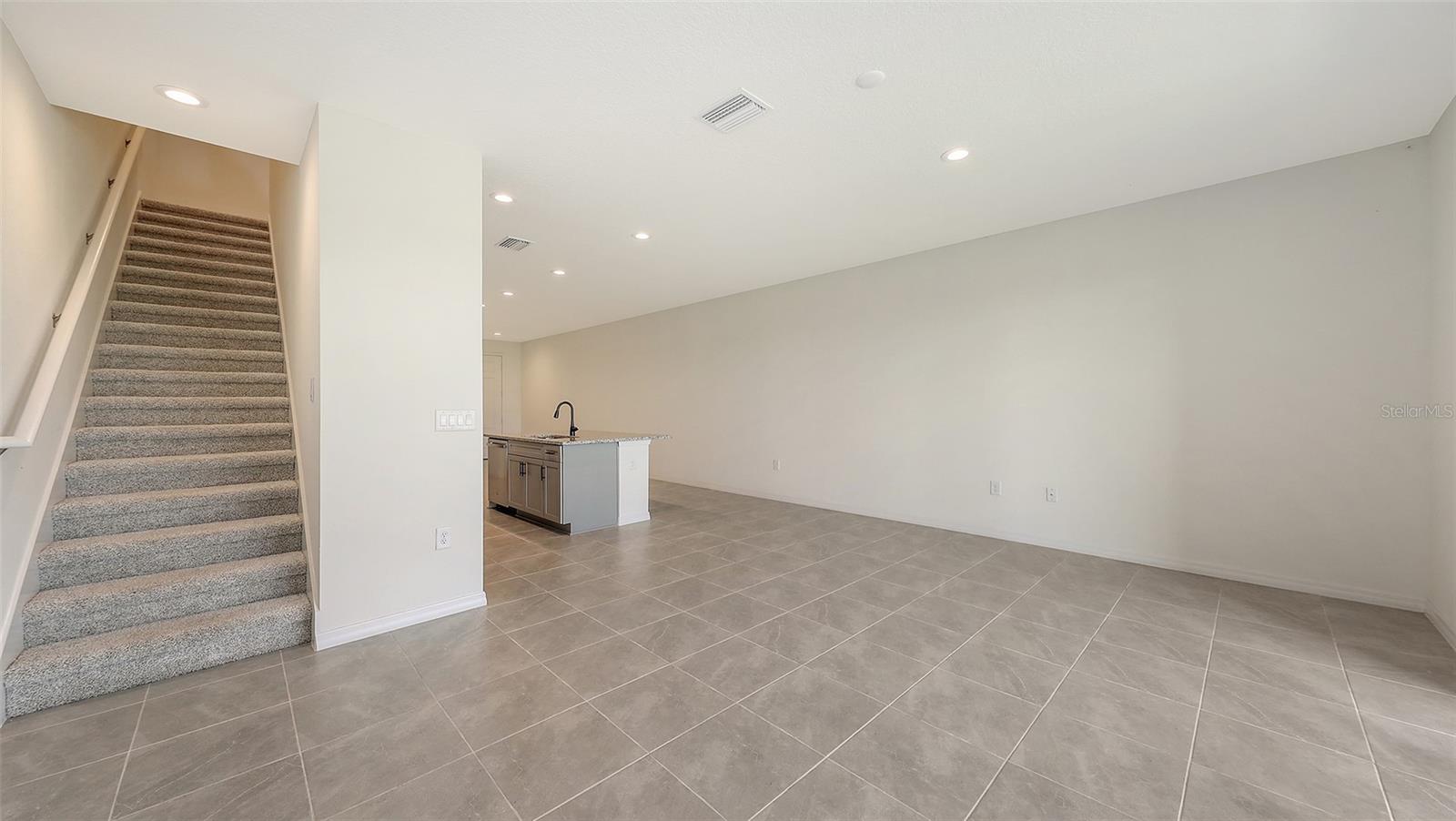 PALM GROVE AT LAKEWOOD RANCH - Residential