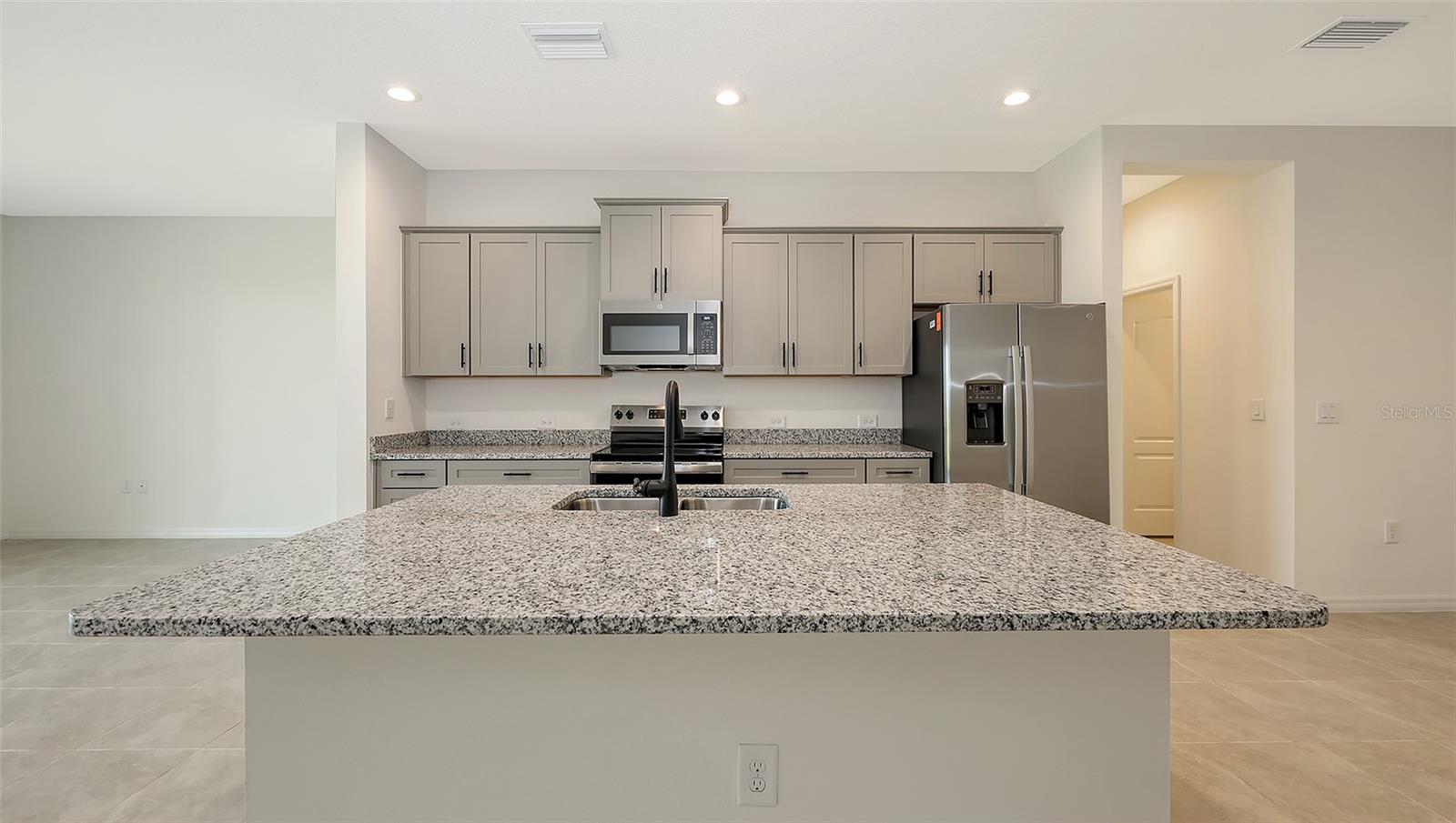 PALM GROVE AT LAKEWOOD RANCH - Residential