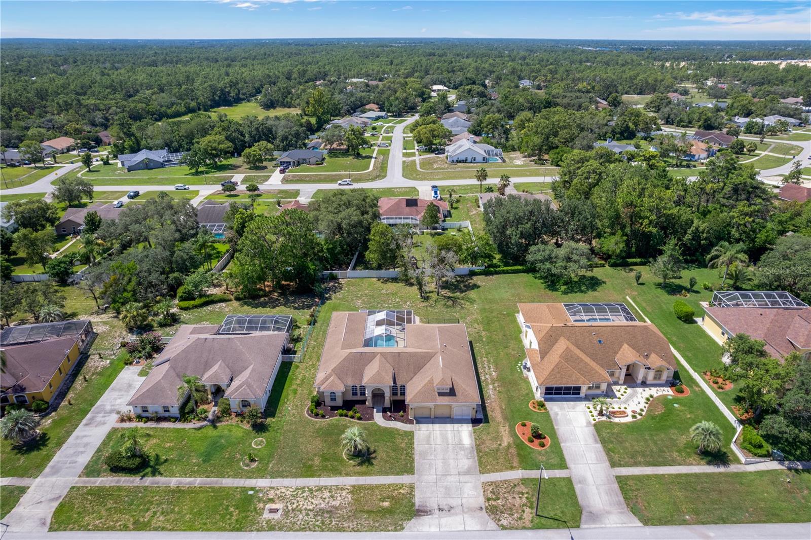 OAKS THE - Residential