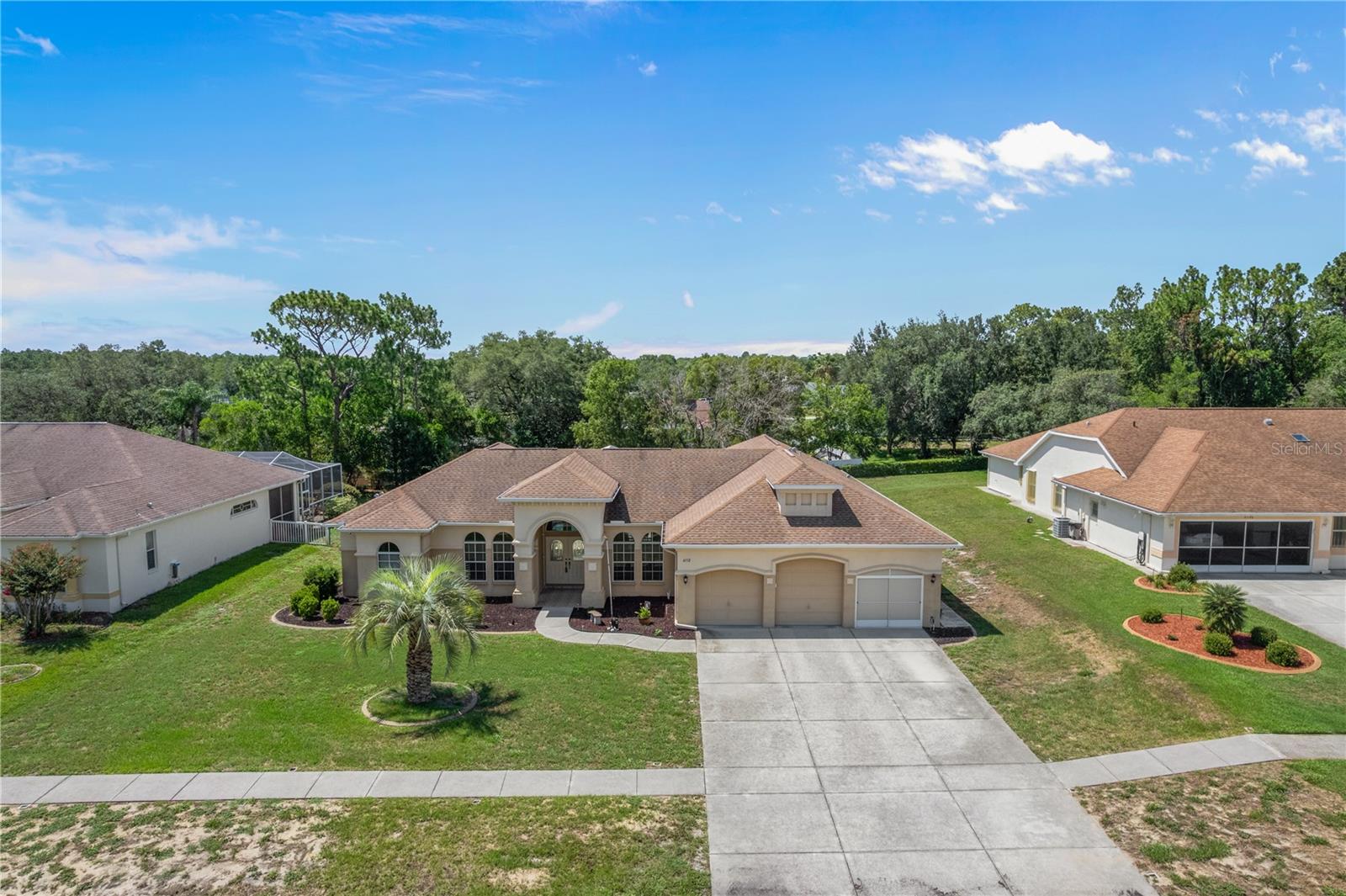 OAKS THE - Residential