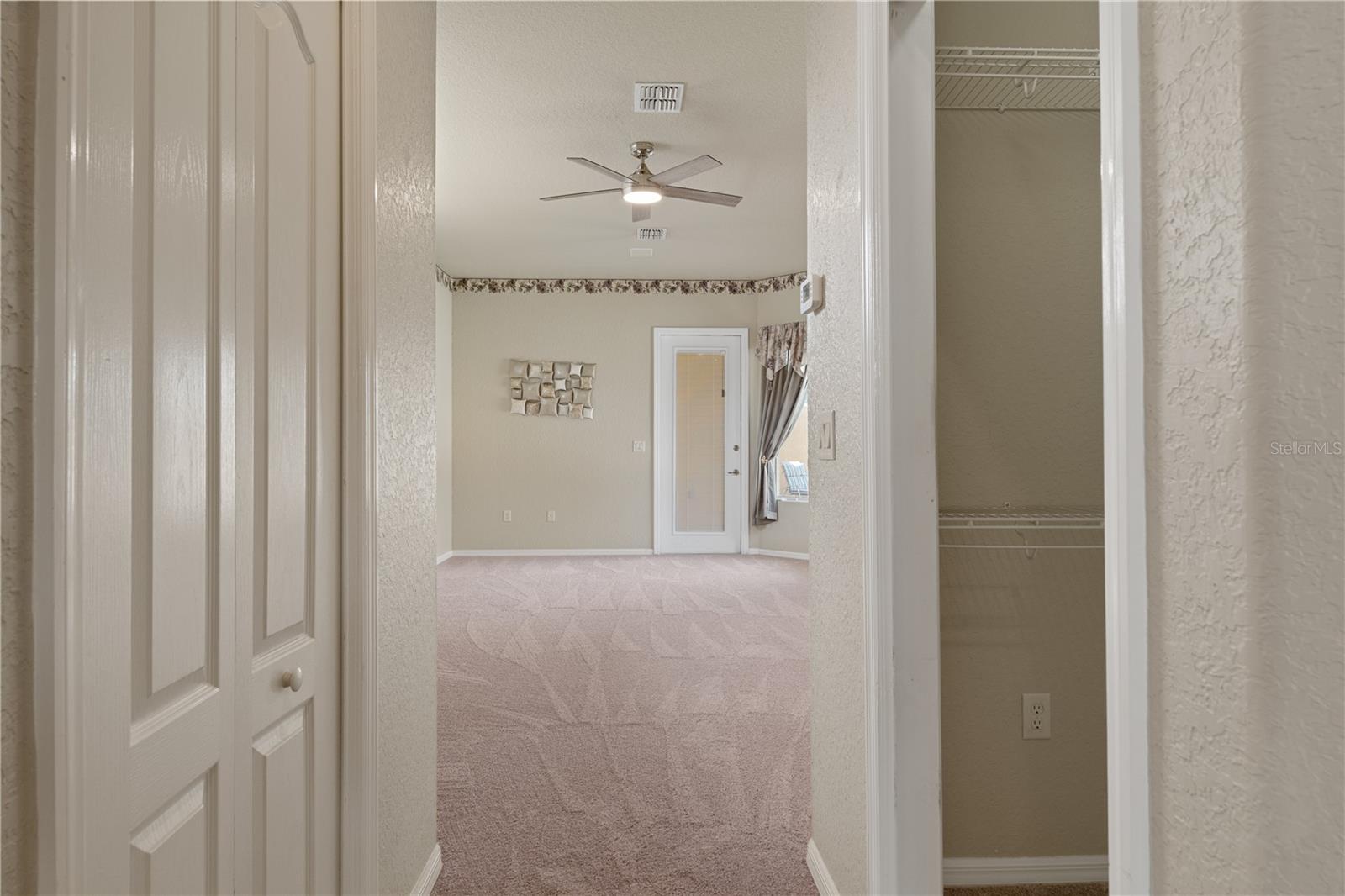 OAKS THE - Residential