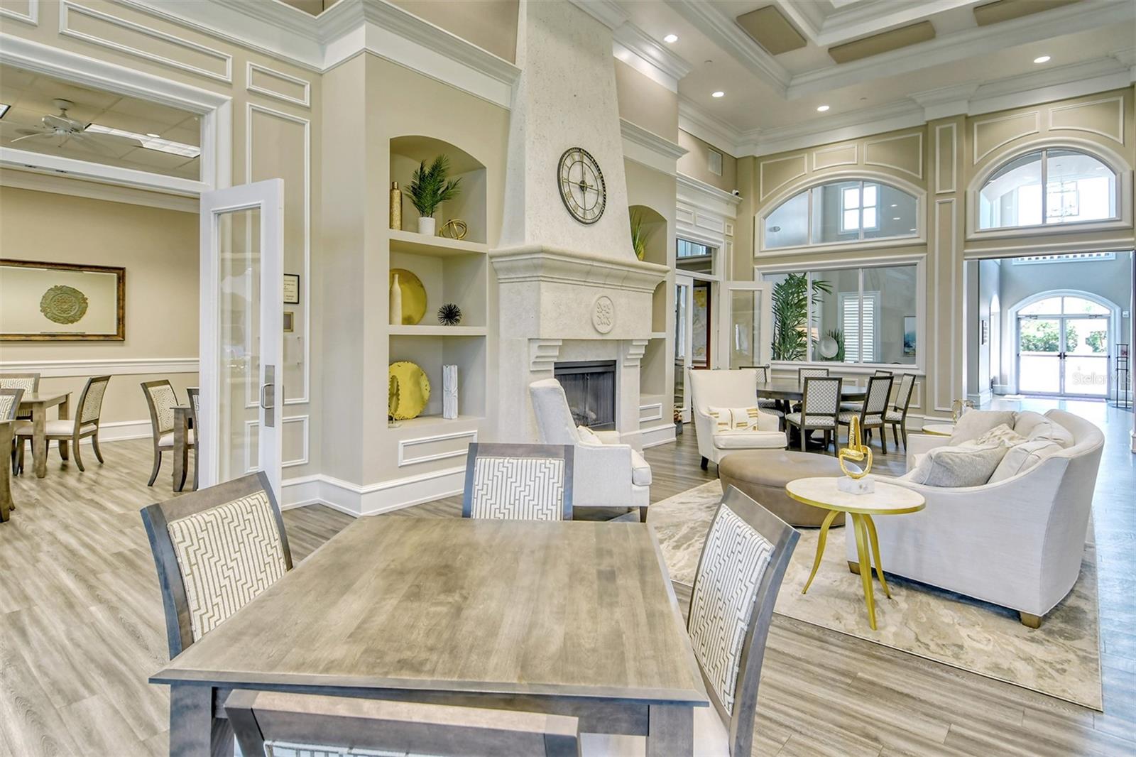 VILLAGEWALK - Residential
