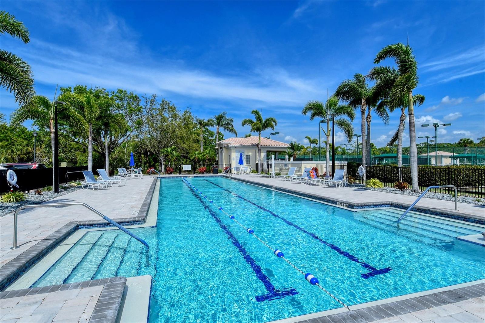 VILLAGEWALK - Residential