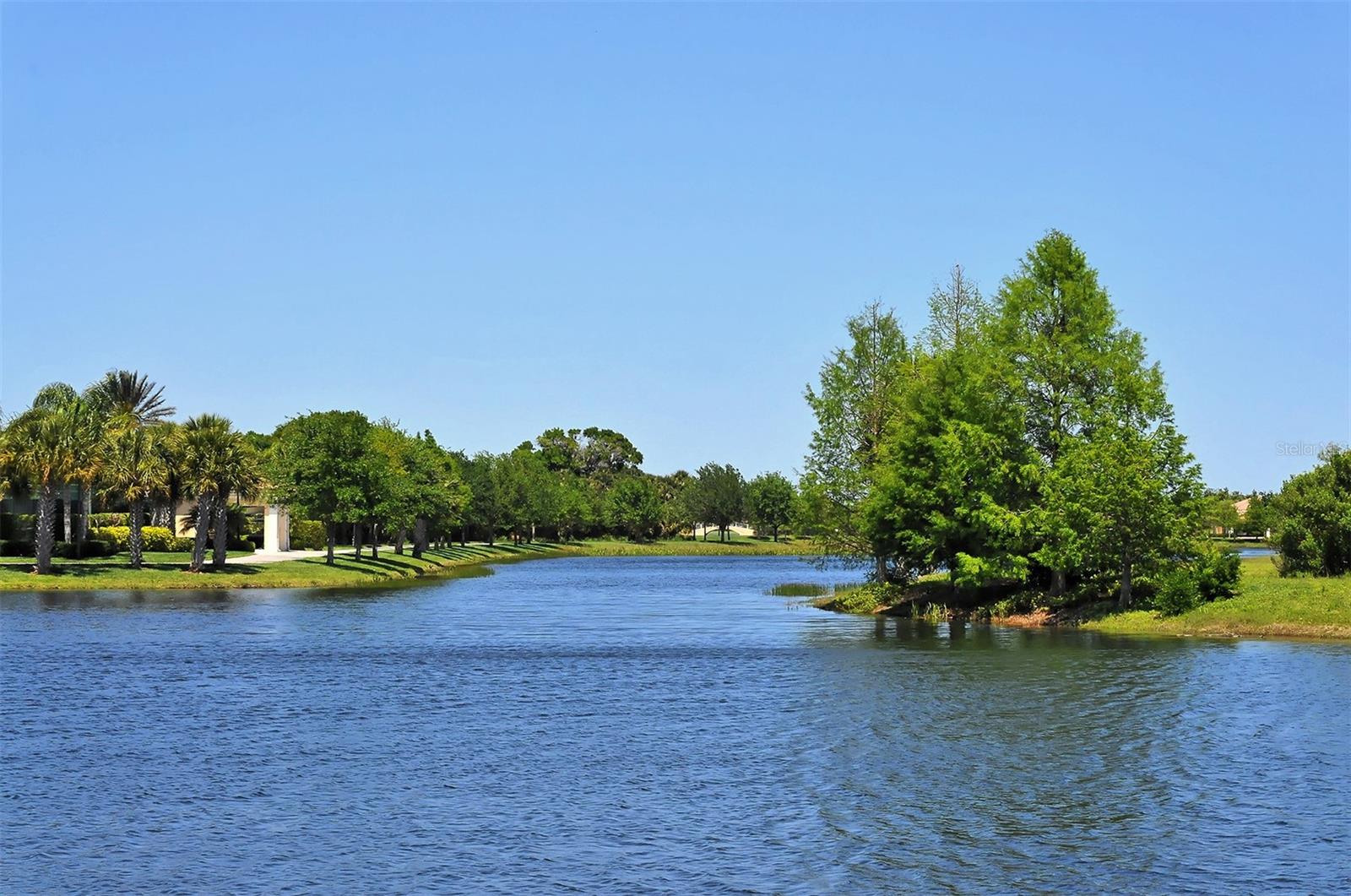 VILLAGEWALK - Residential