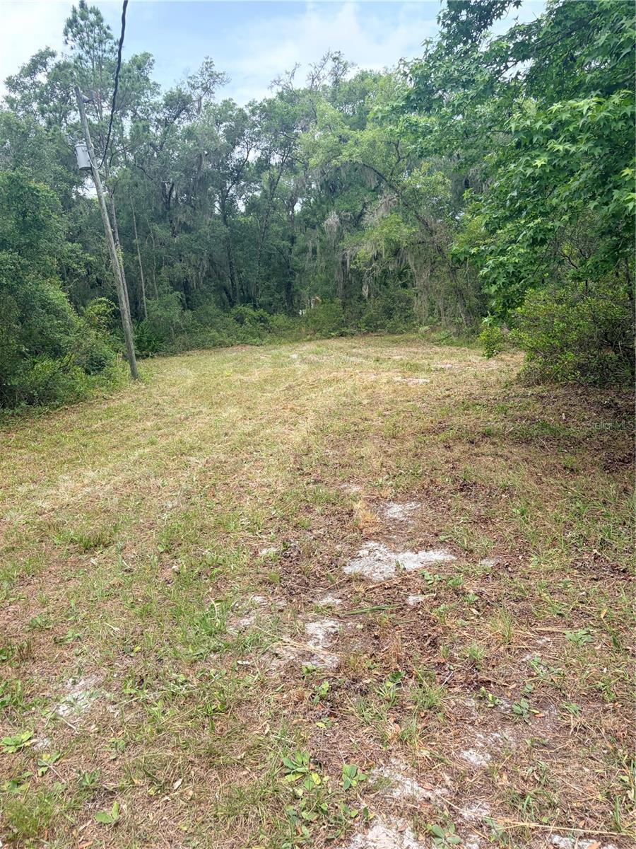 HOLIDAY ACRES UNIT 03 - Land